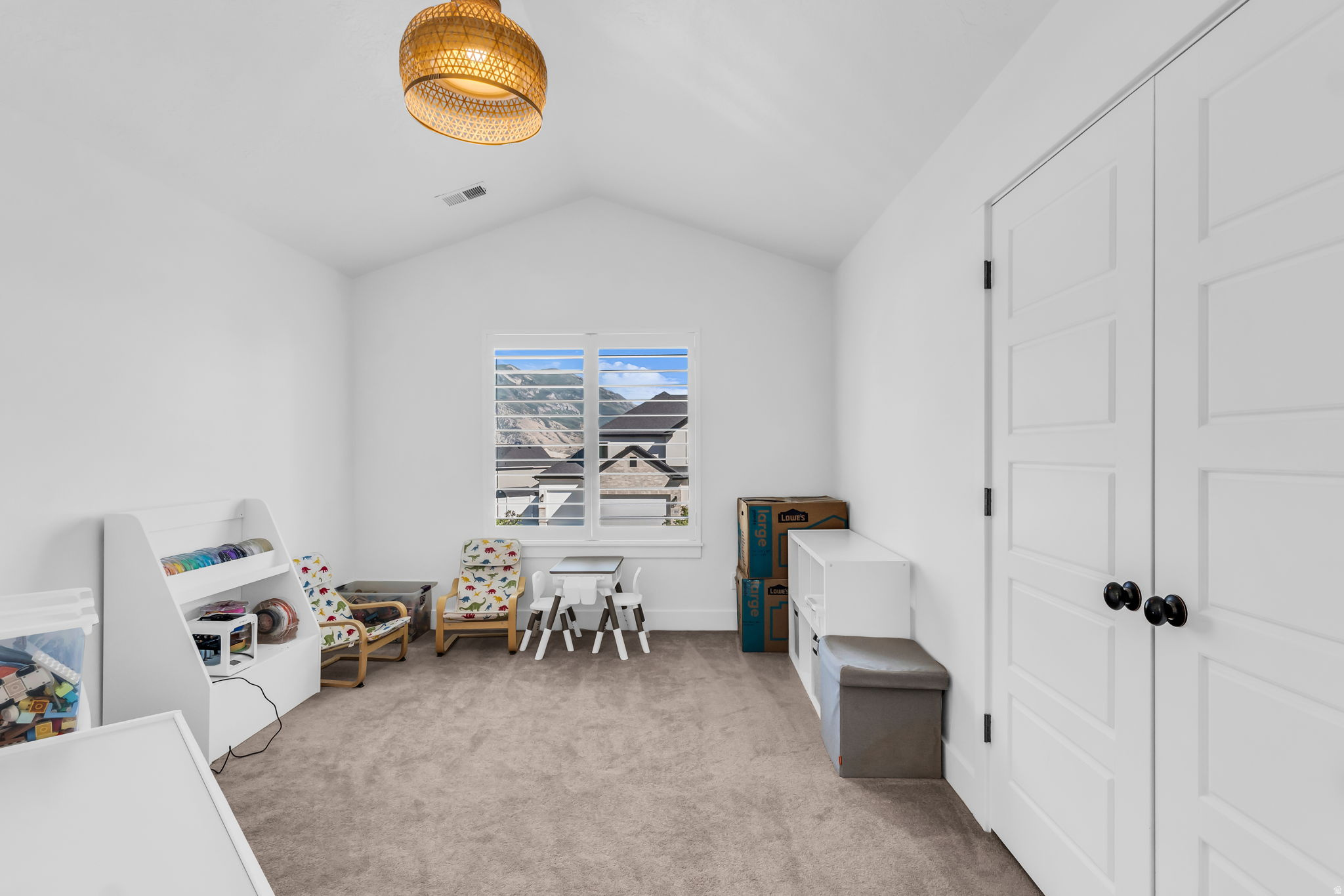 BEACON HILL THE HIGHLANDS - Residential