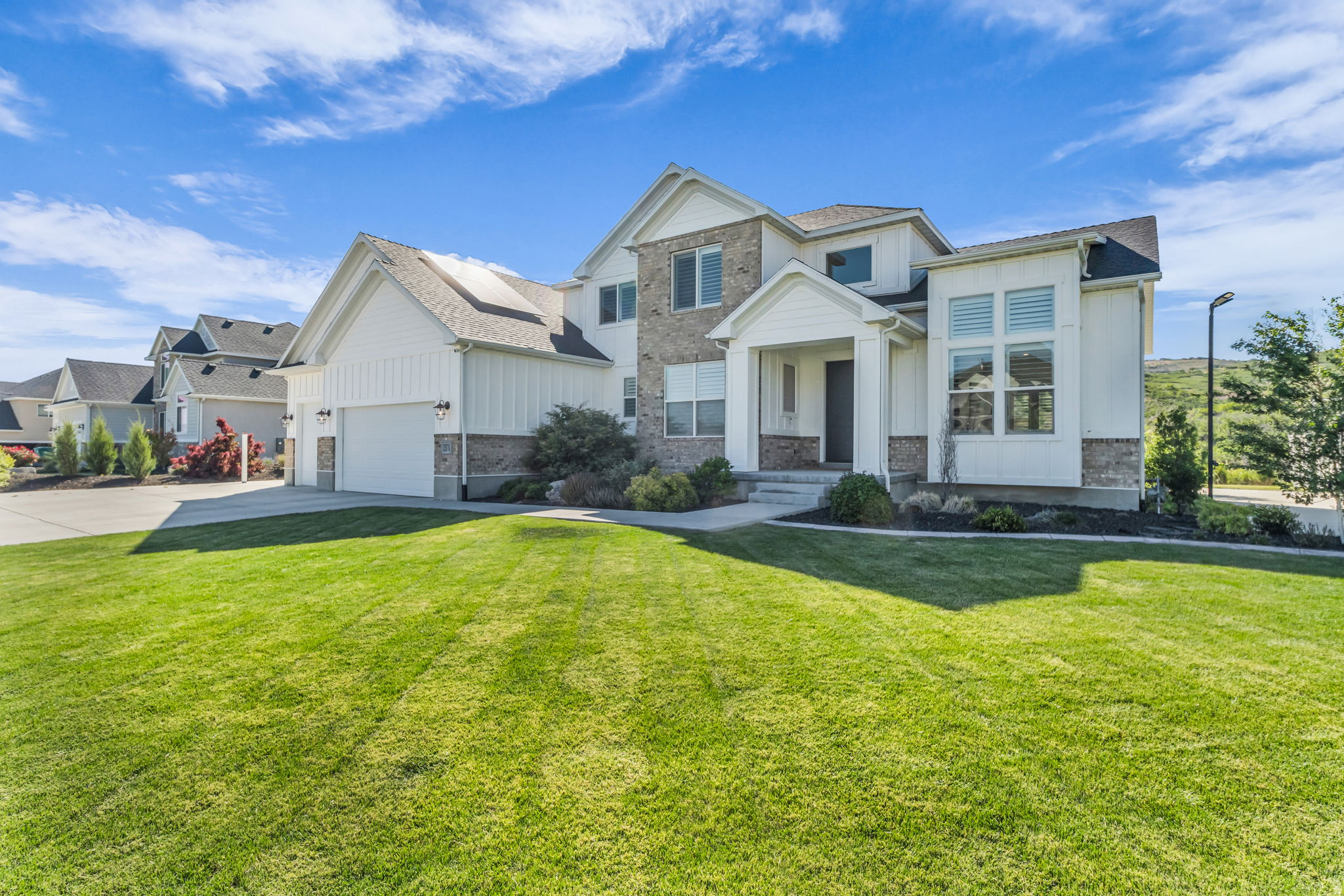 BEACON HILL THE HIGHLANDS - Residential