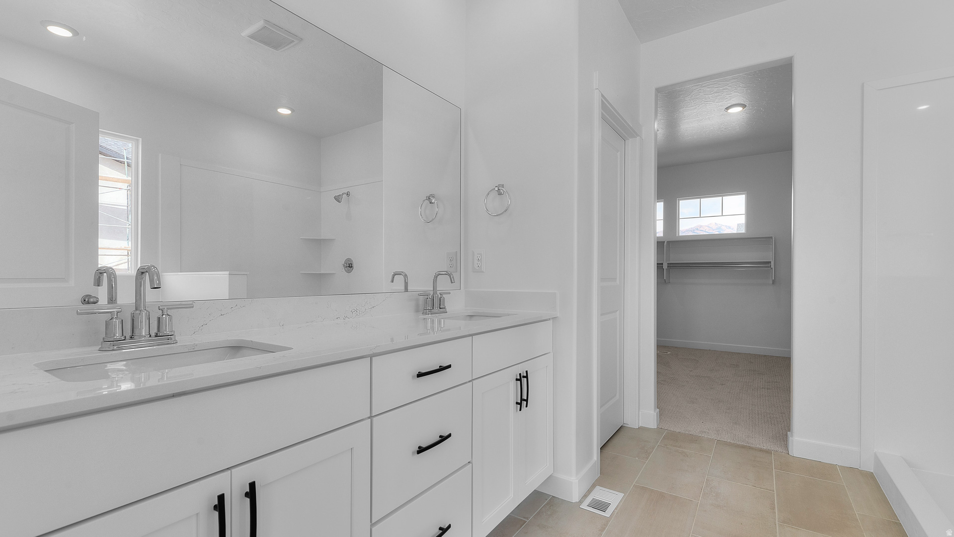 THE MAJORS - Residential