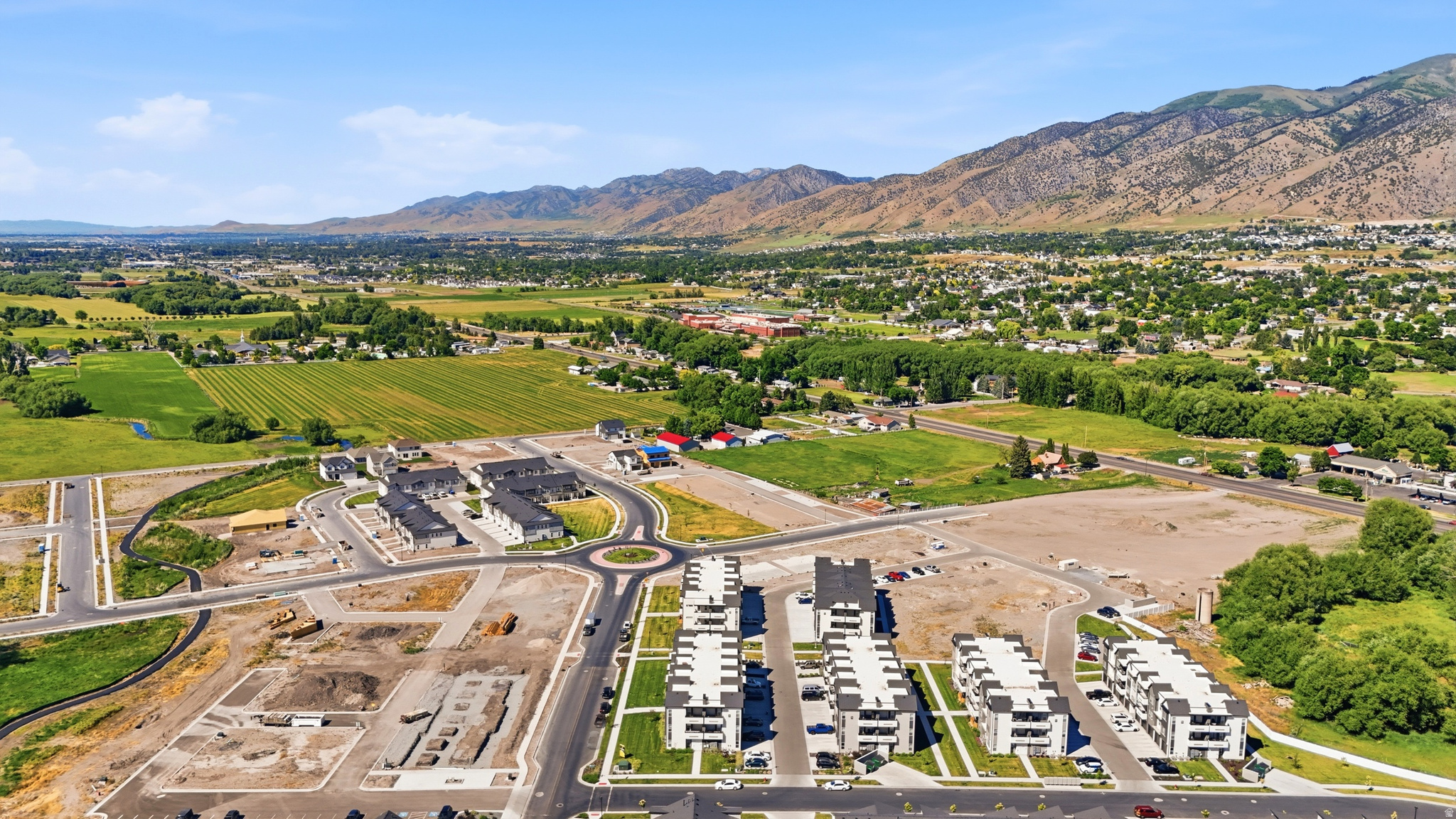 RIDGELINE PARK - Residential