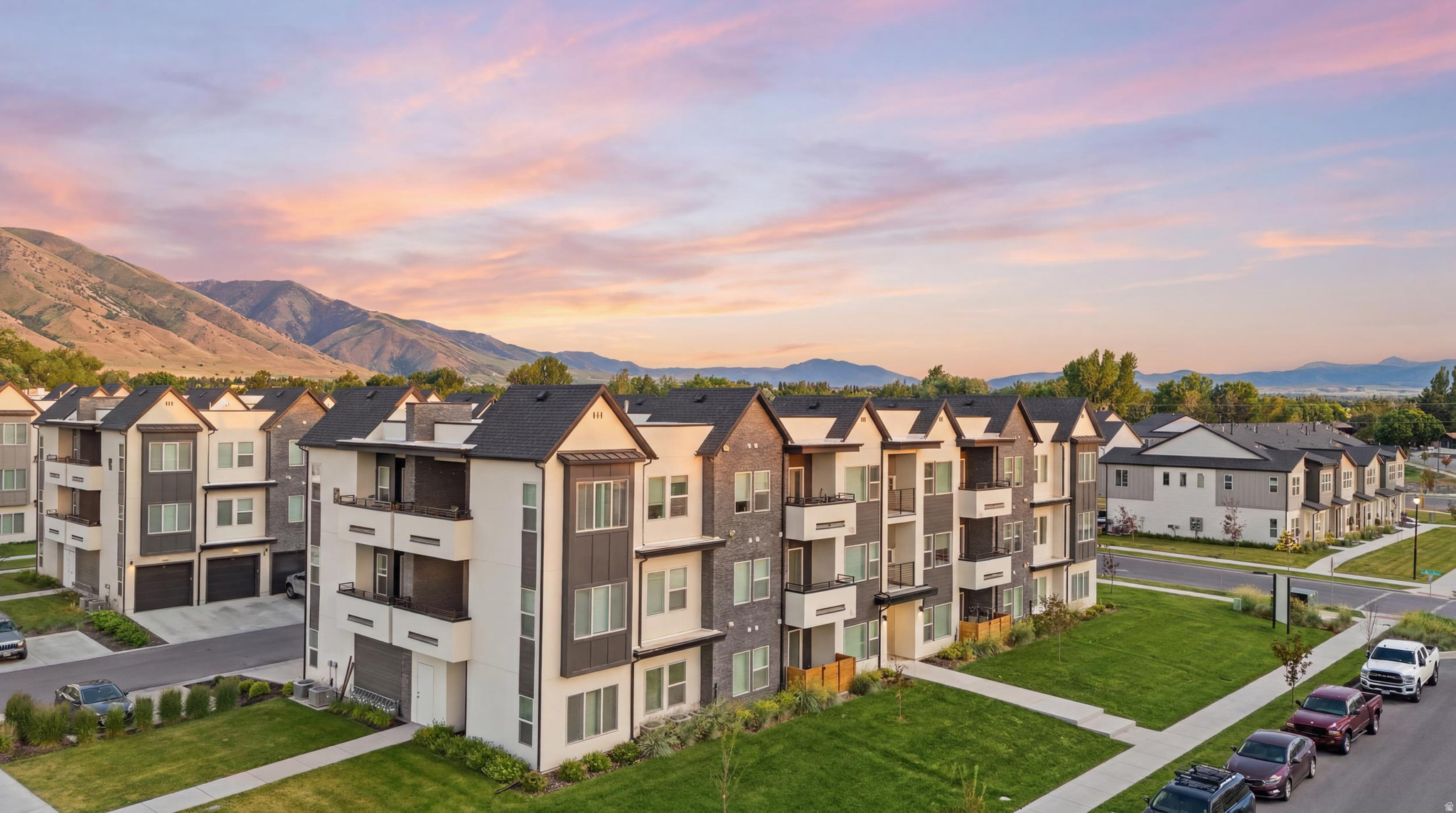 RIDGELINE PARK - Residential