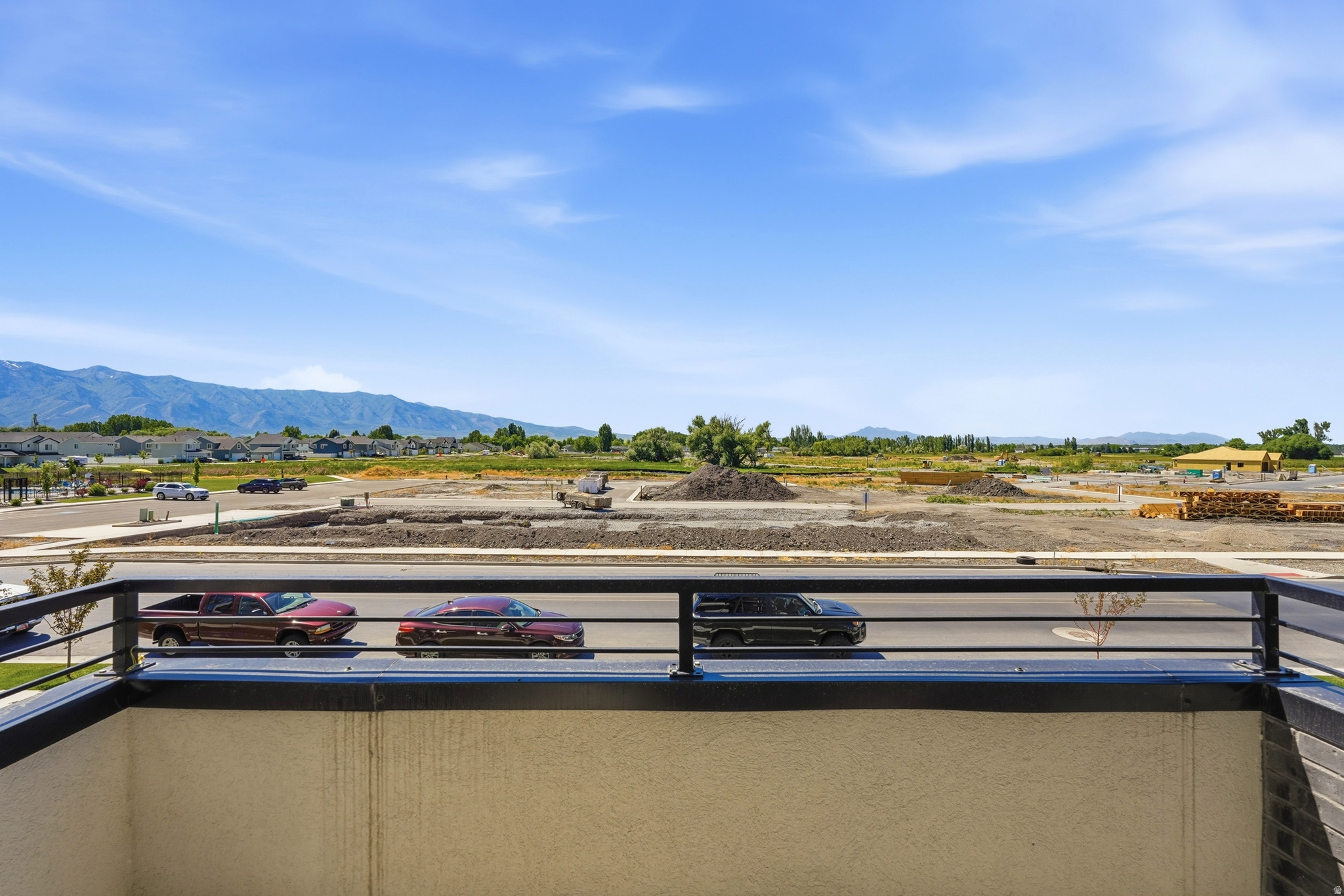 RIDGELINE PARK - Residential