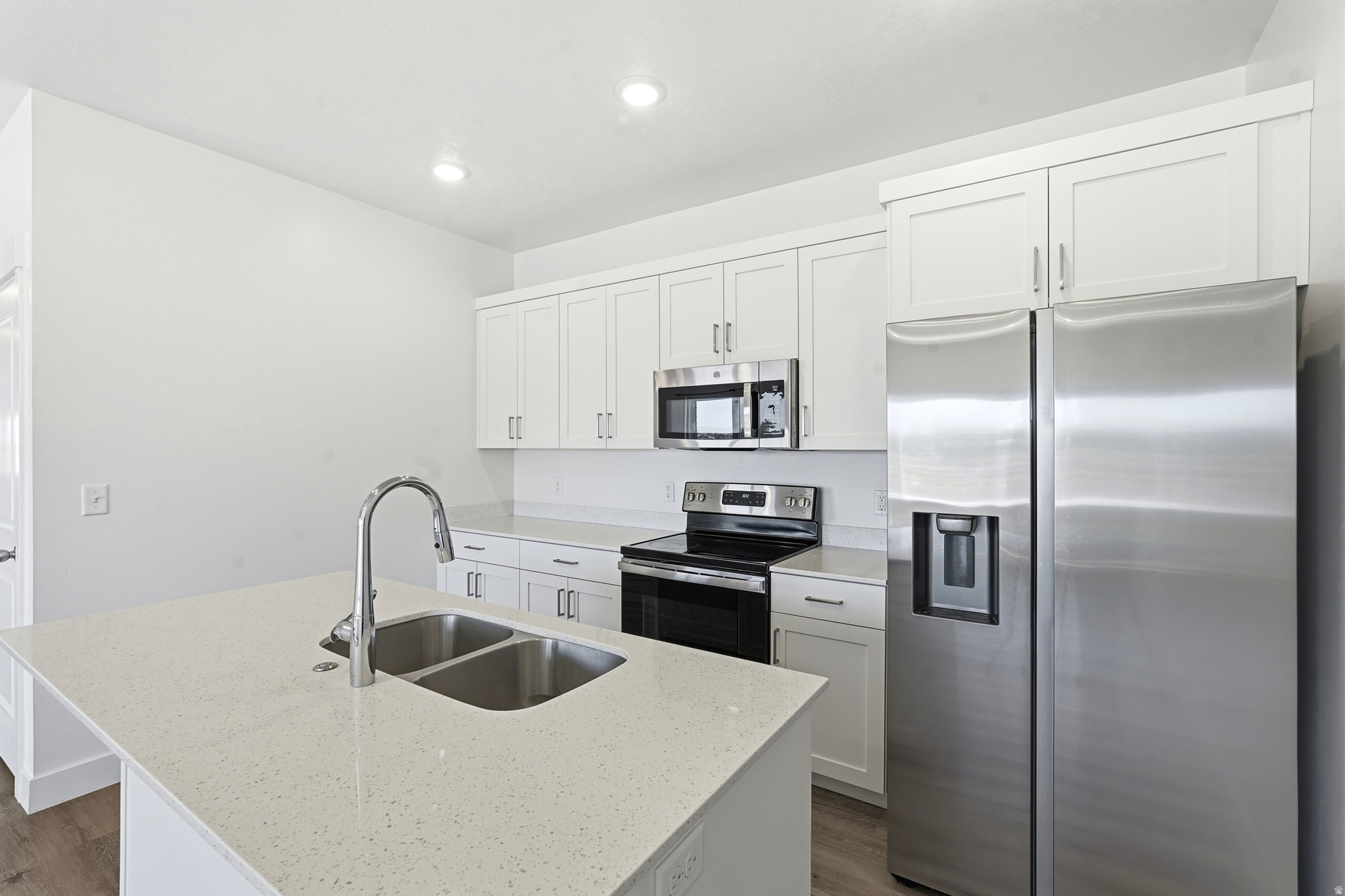 RIDGELINE PARK - Residential