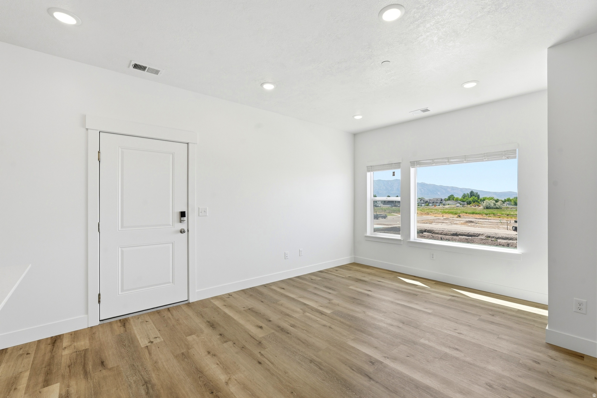 RIDGELINE PARK - Residential