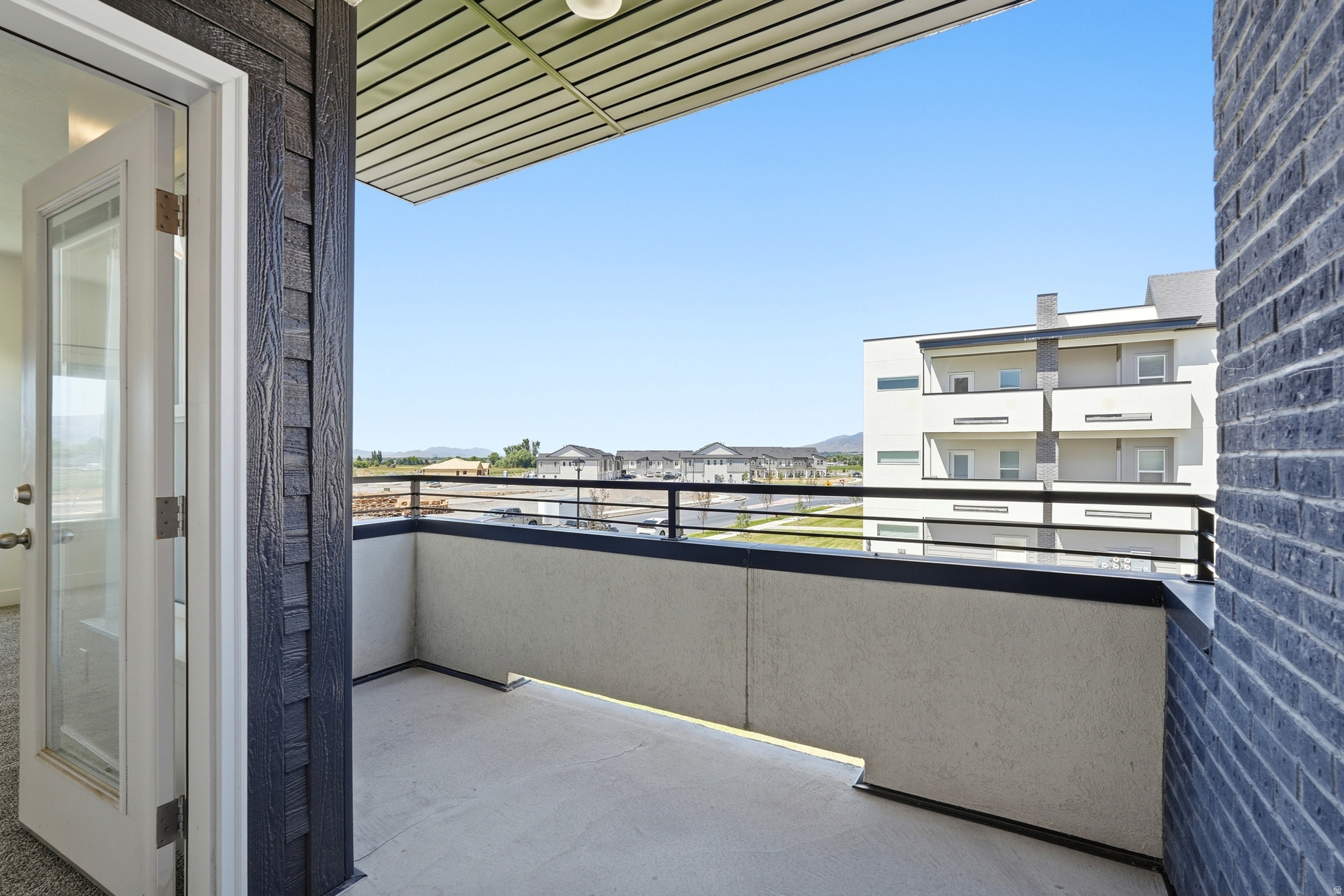 RIDGELINE PARK - Residential