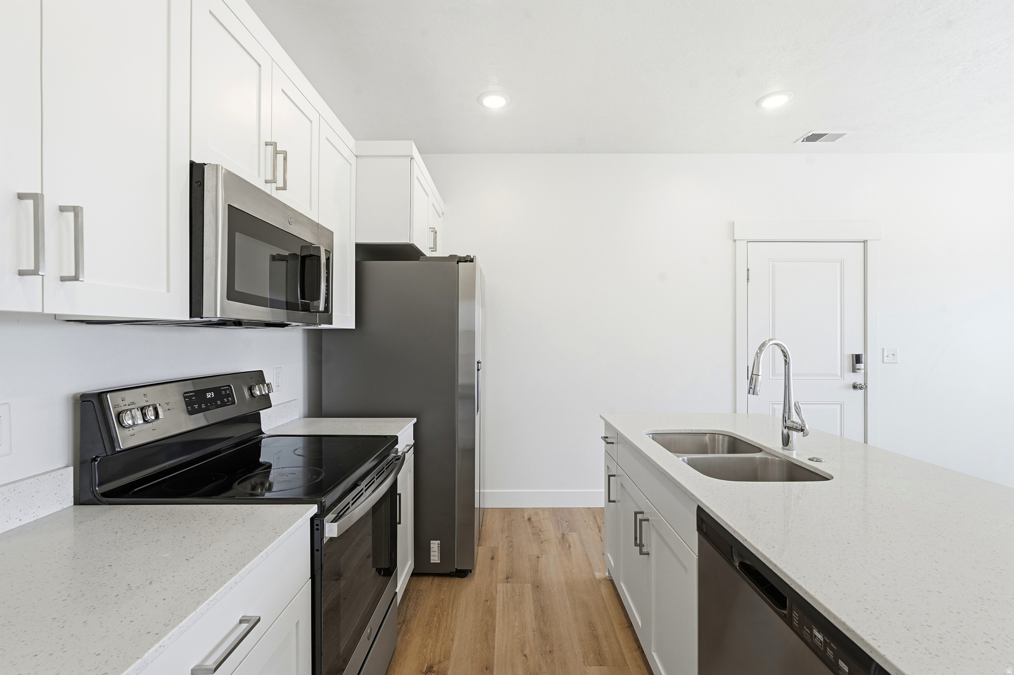 RIDGELINE PARK - Residential