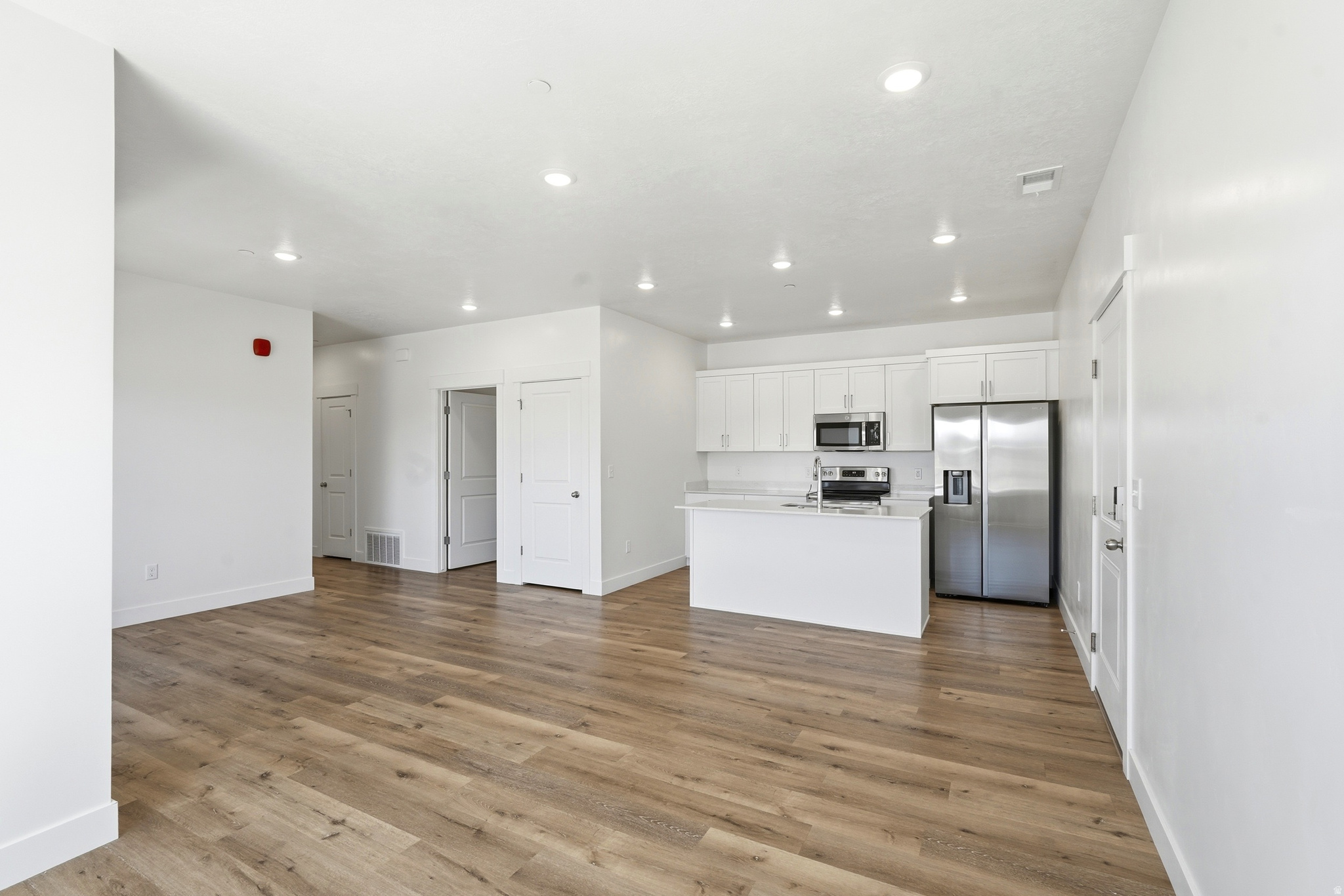 RIDGELINE PARK - Residential