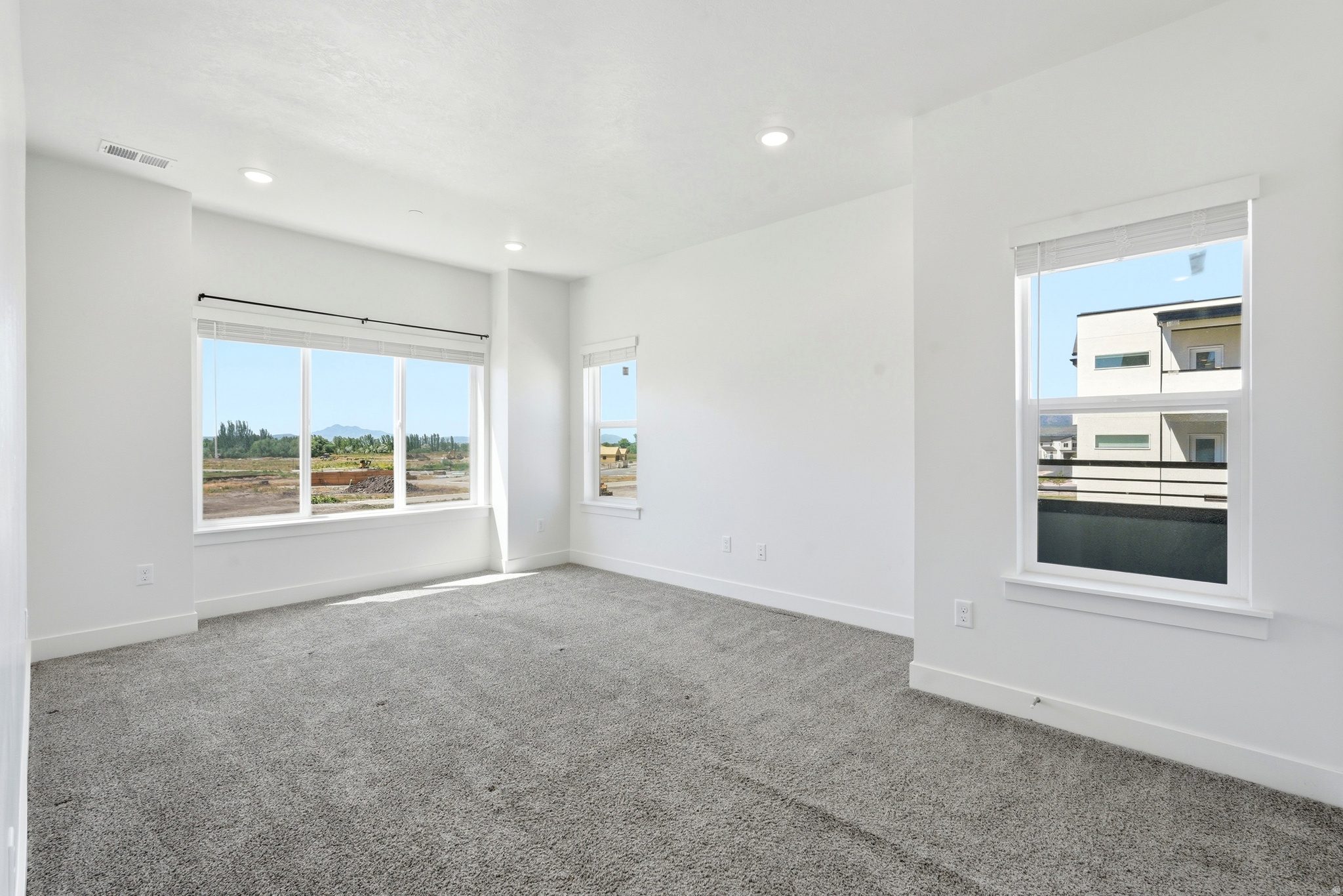 RIDGELINE PARK - Residential