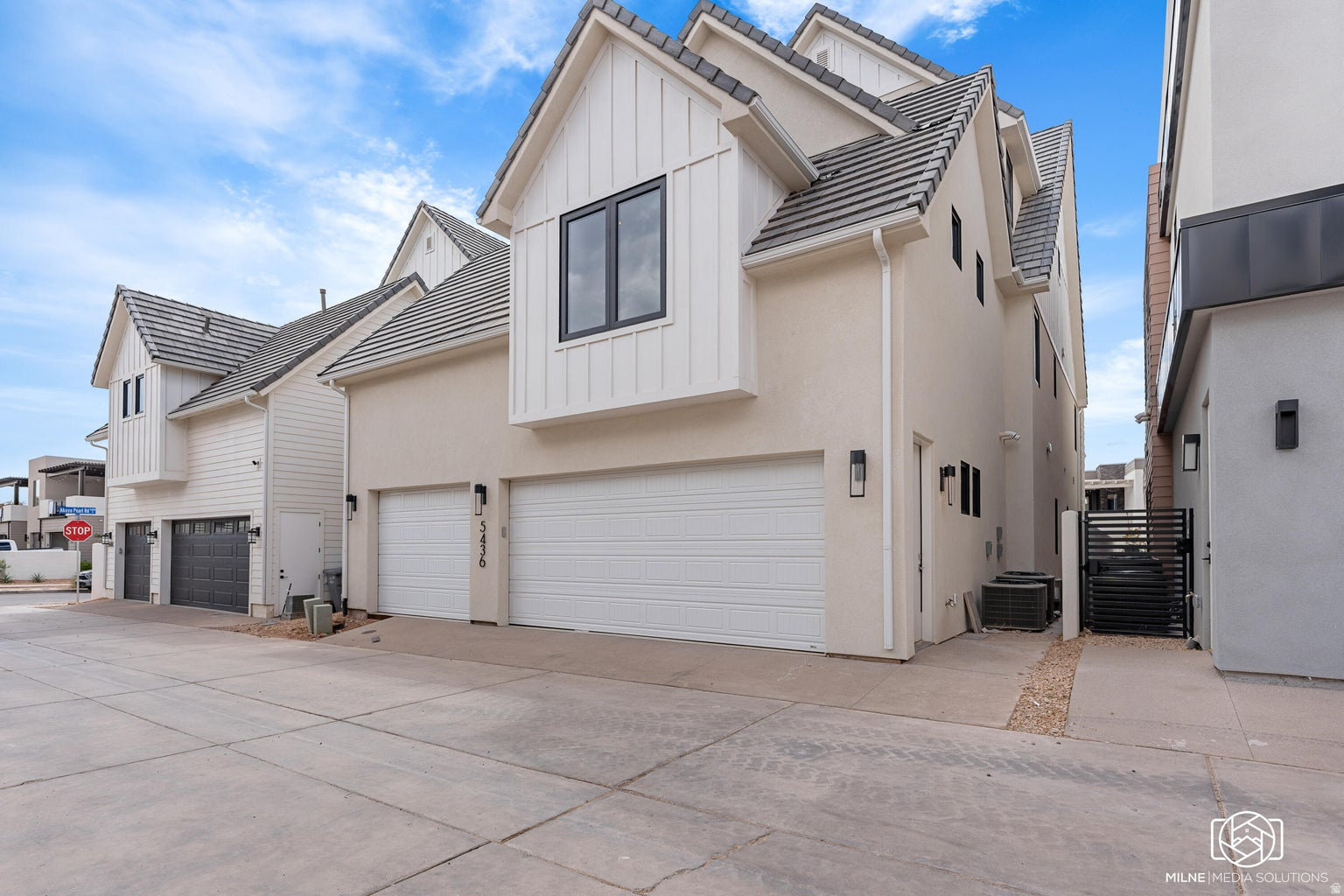 DESERT COLOR - Residential
