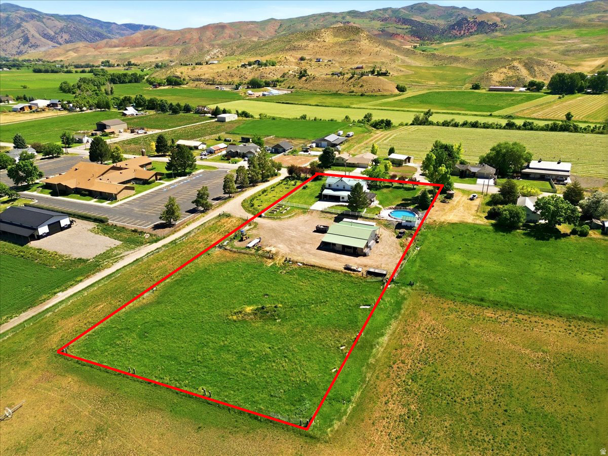 BRETT EARL MINOR SUBDIVISION - Residential