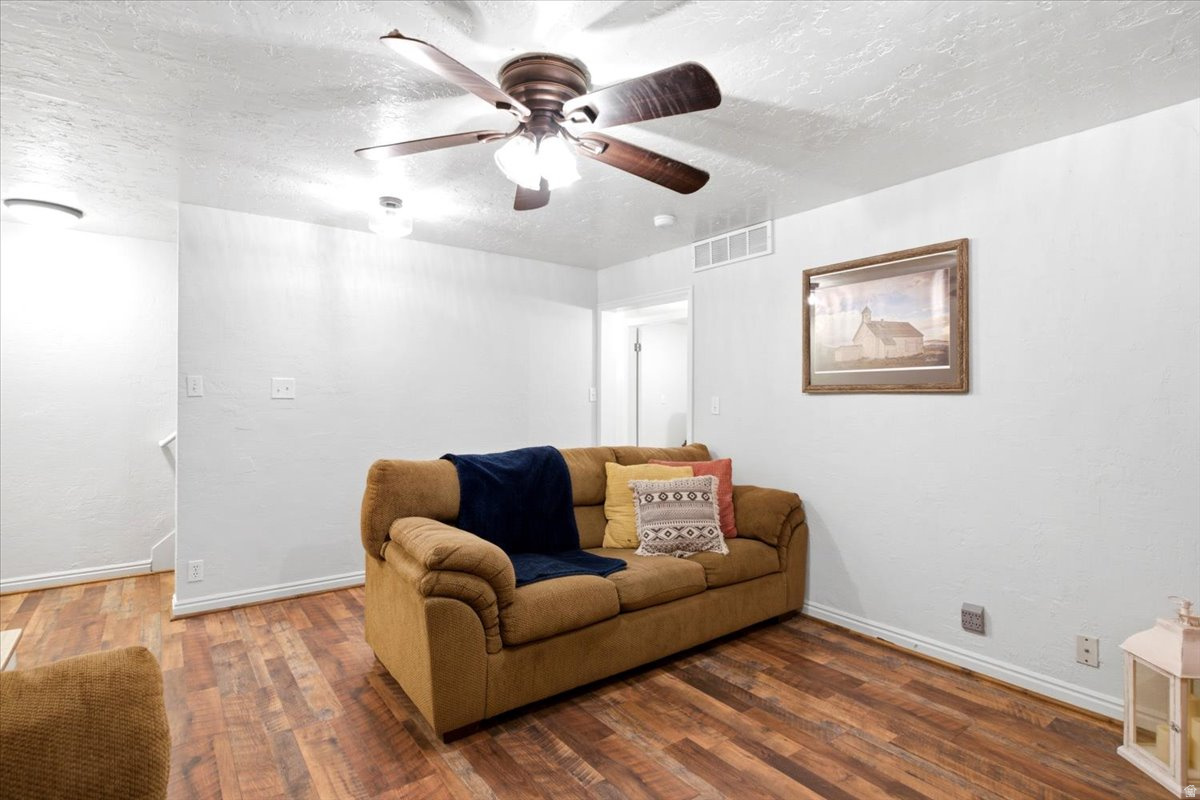 BRETT EARL MINOR SUBDIVISION - Residential