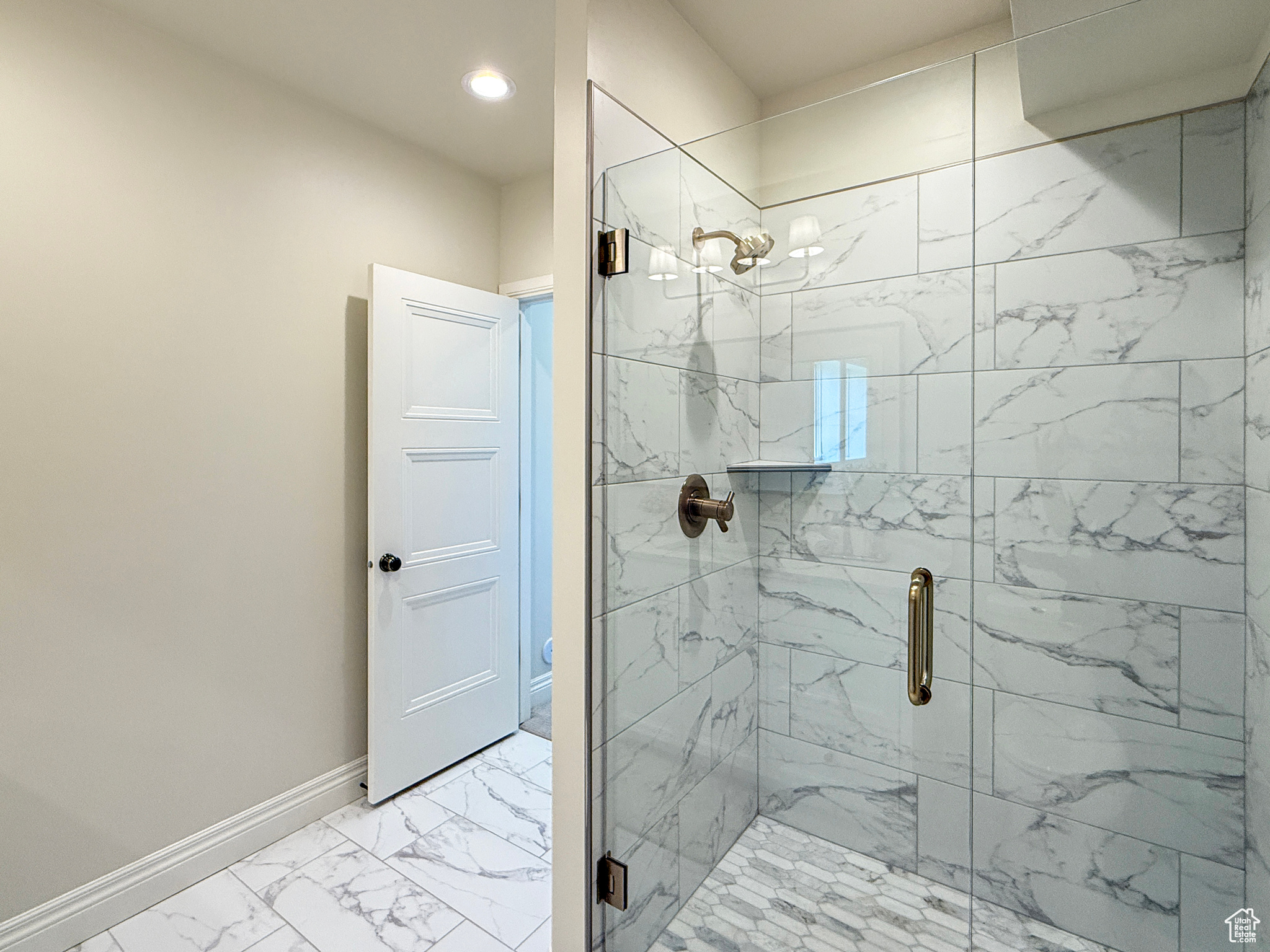 ALDER CREEK - Residential