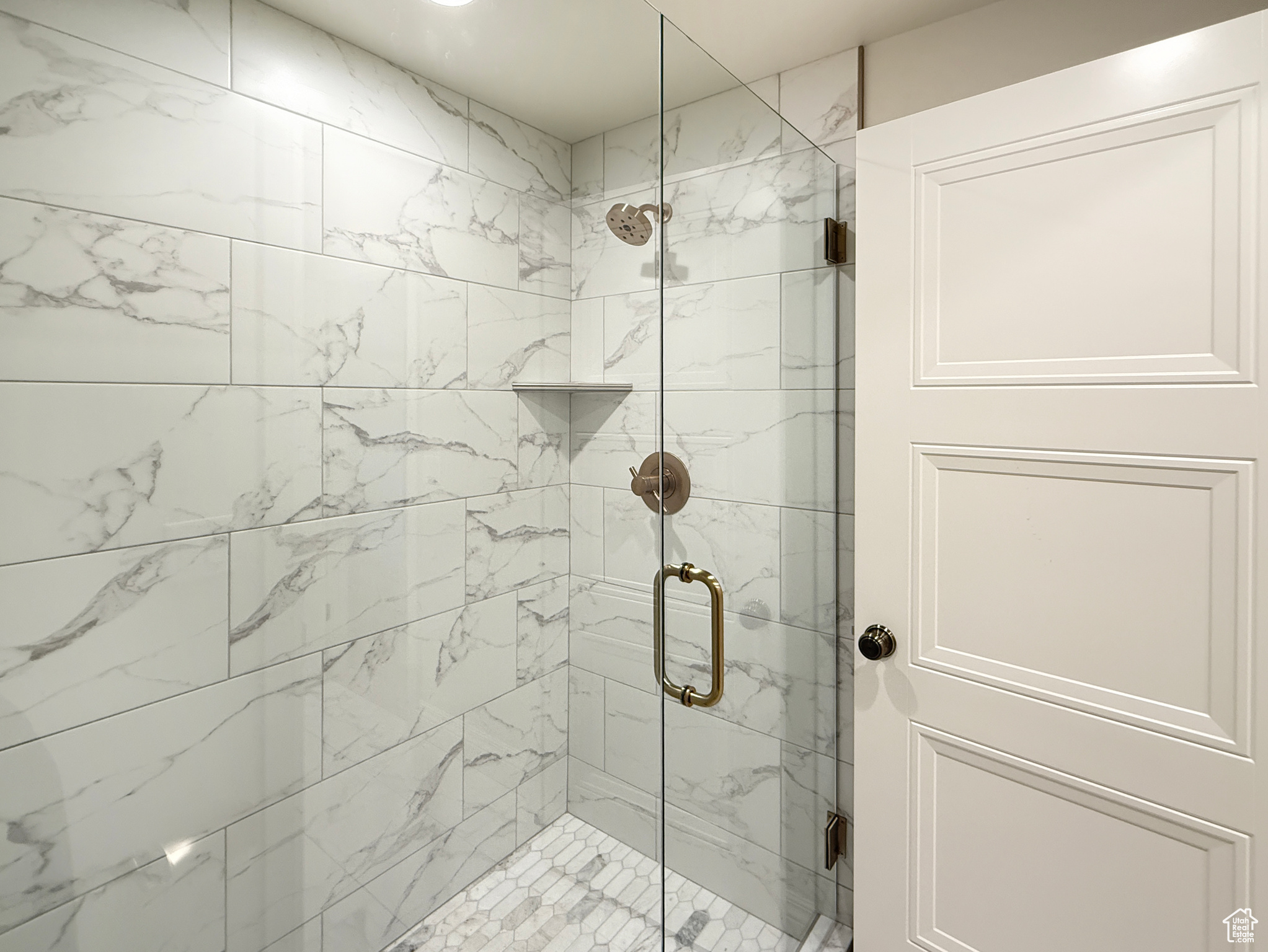 ALDER CREEK - Residential