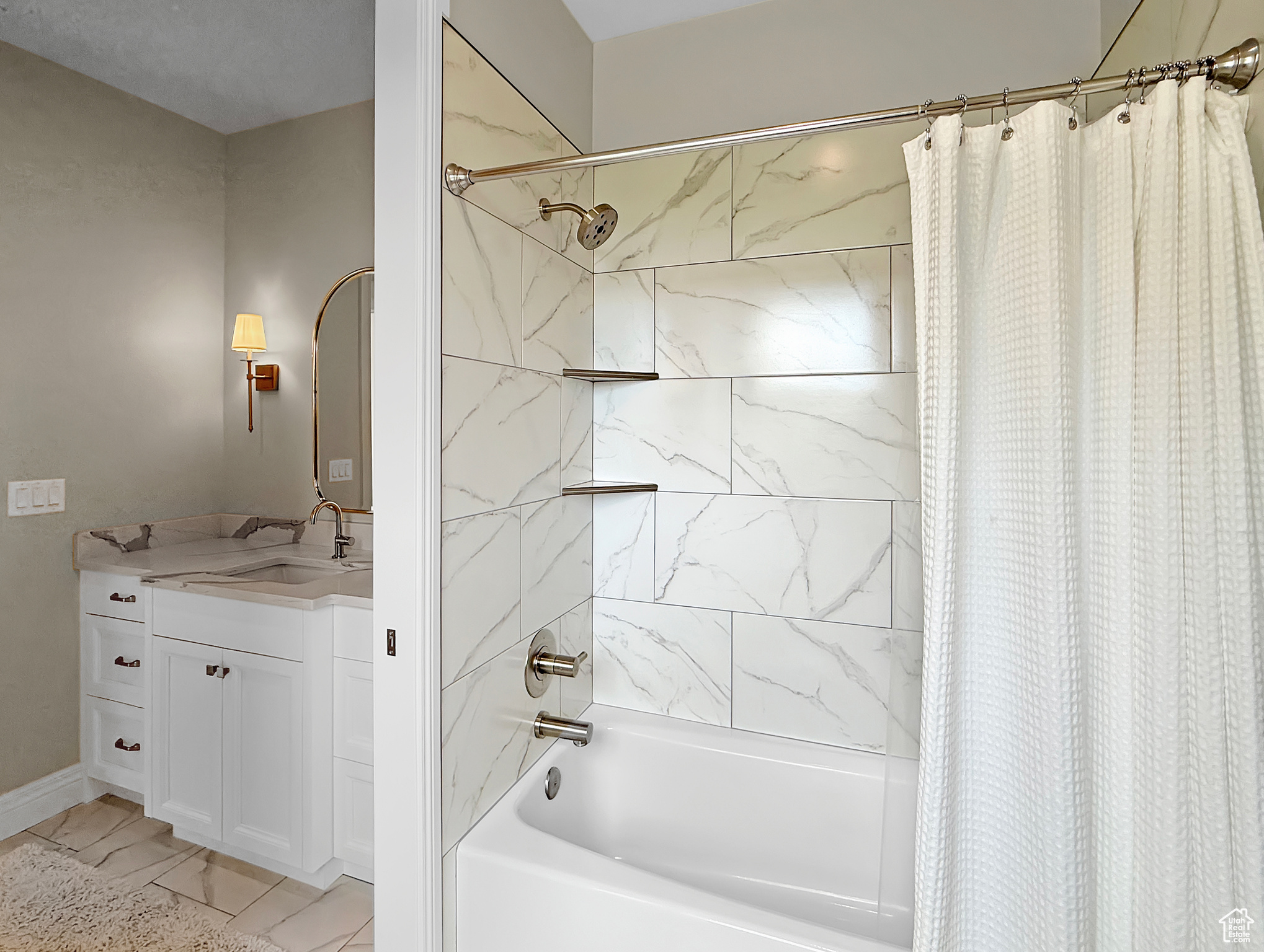 ALDER CREEK - Residential