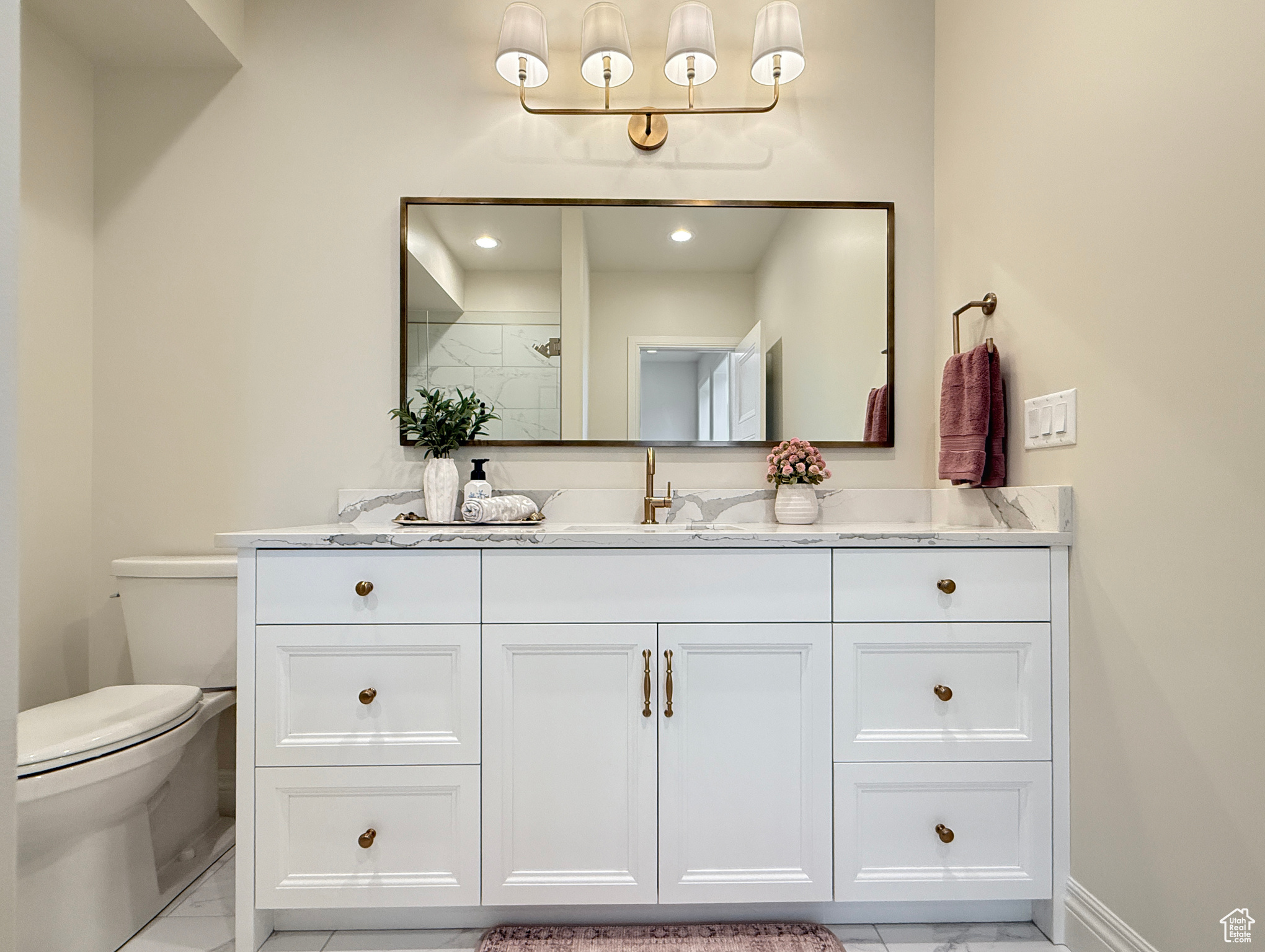 ALDER CREEK - Residential