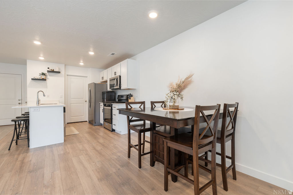 HOODOO HOLLOW AT LONG VALLEY 1 - Residential