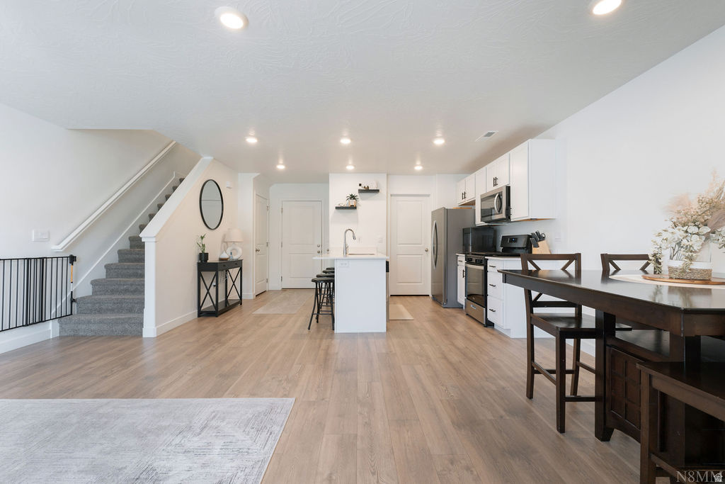 HOODOO HOLLOW AT LONG VALLEY 1 - Residential