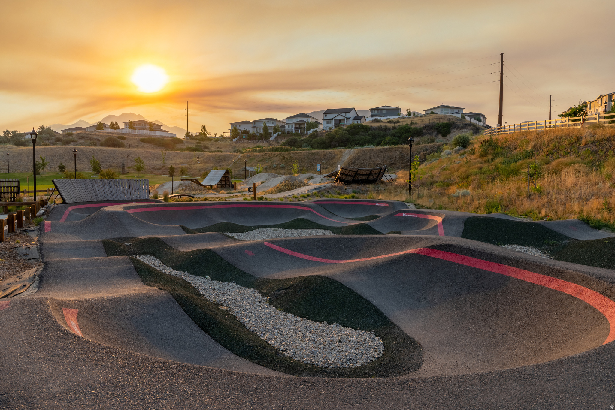 DAY RANCH TOWNS - Residential