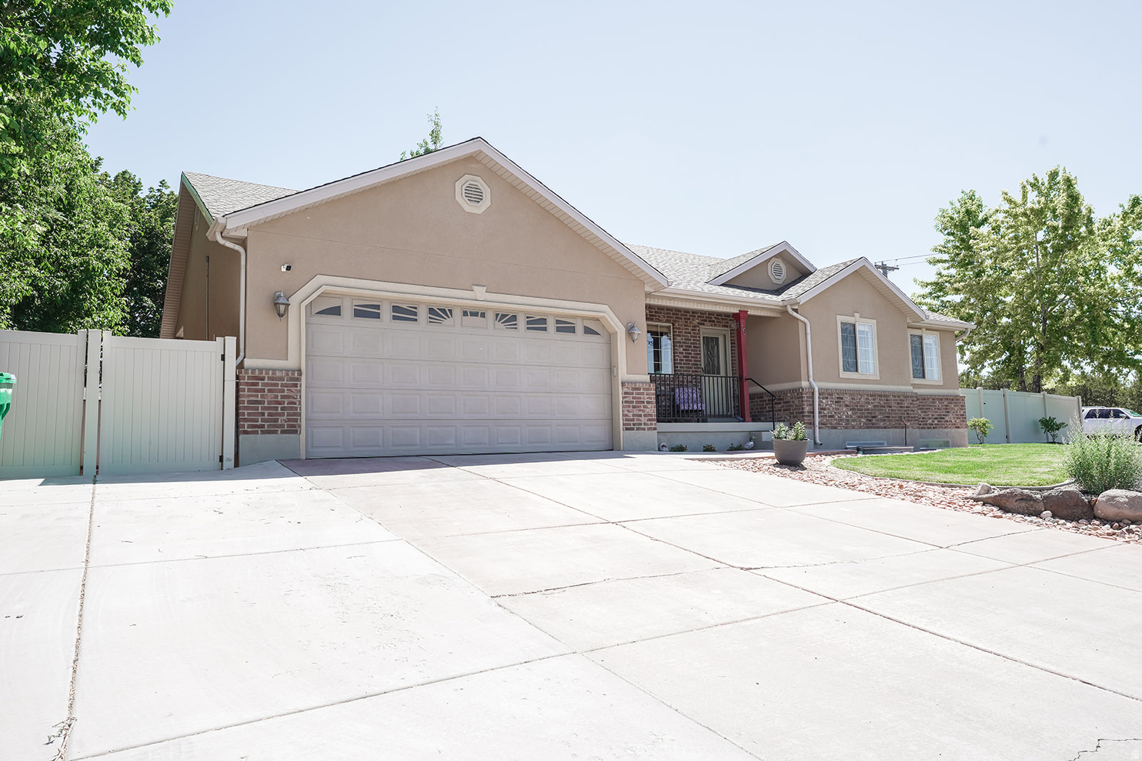 CARSON MEADOWS - Residential