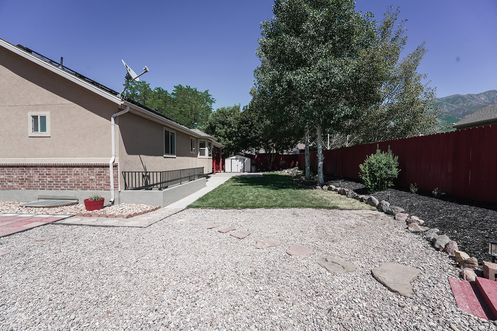 CARSON MEADOWS - Residential