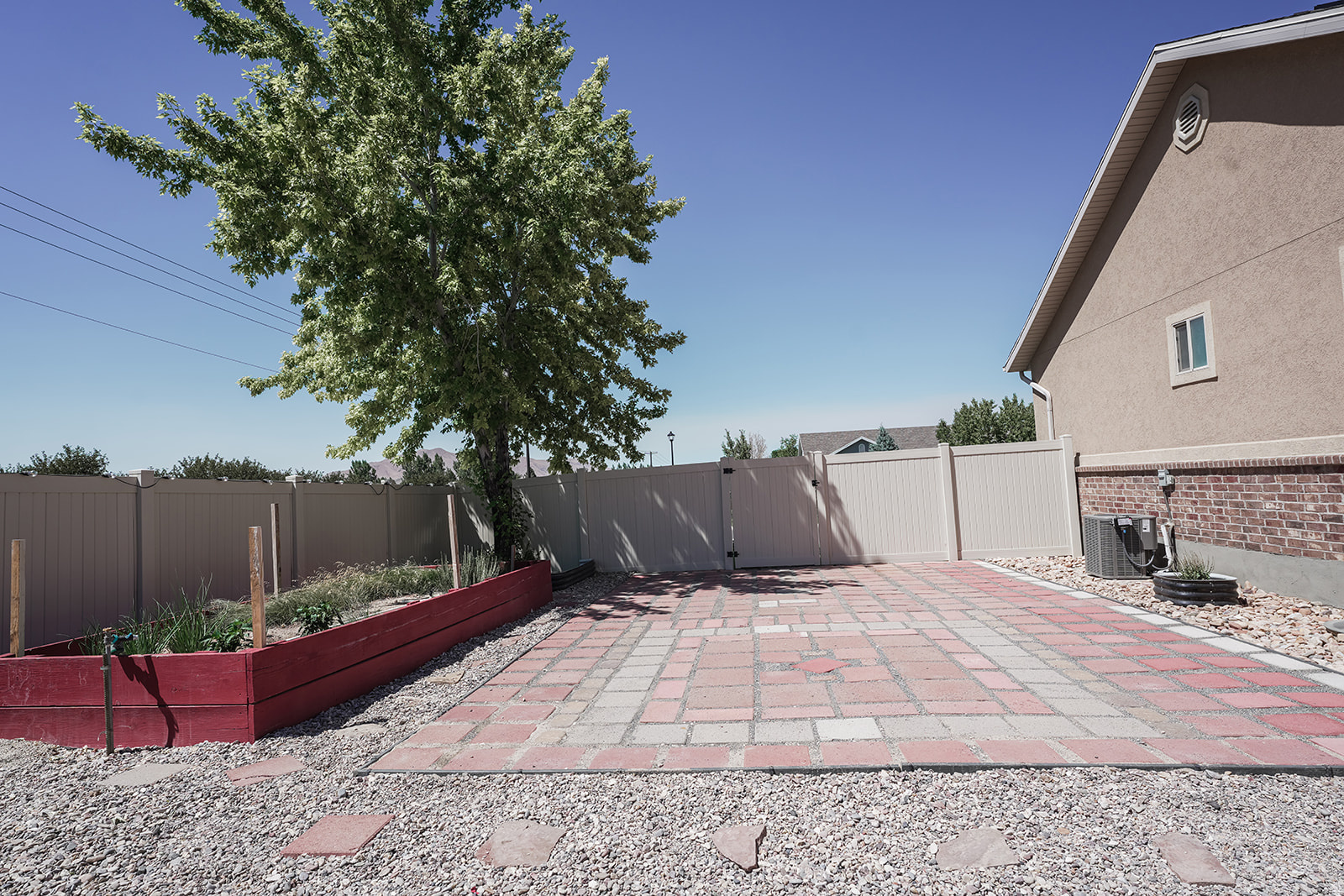 CARSON MEADOWS - Residential