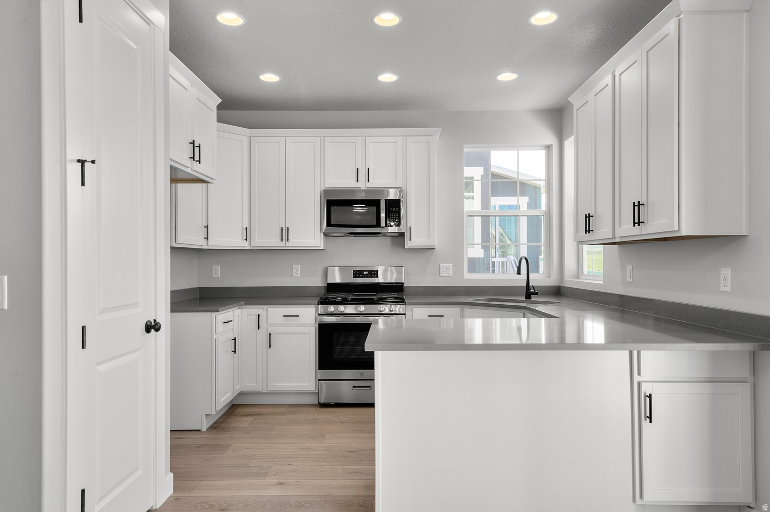 HIDDEN OAKS COTTAGE 755 - Residential