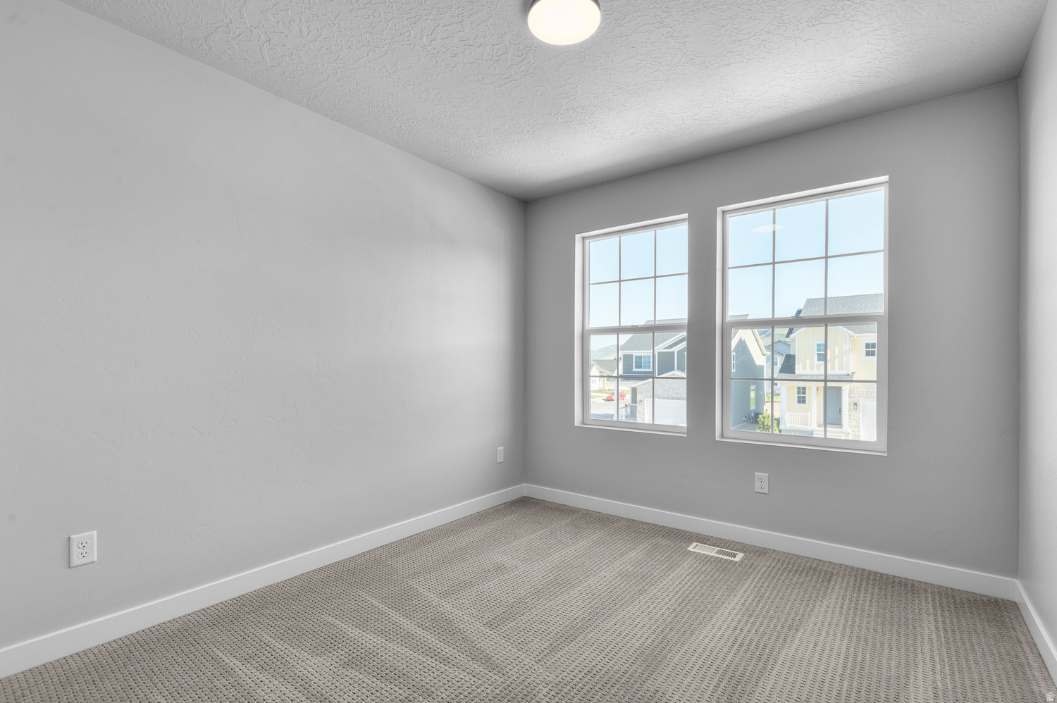 HIDDEN OAKS COTTAGE 755 - Residential