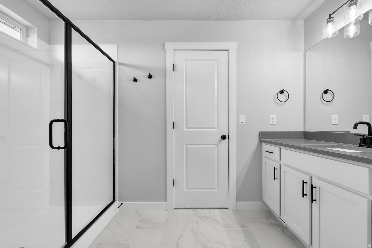 HIDDEN OAKS COTTAGE 755 - Residential