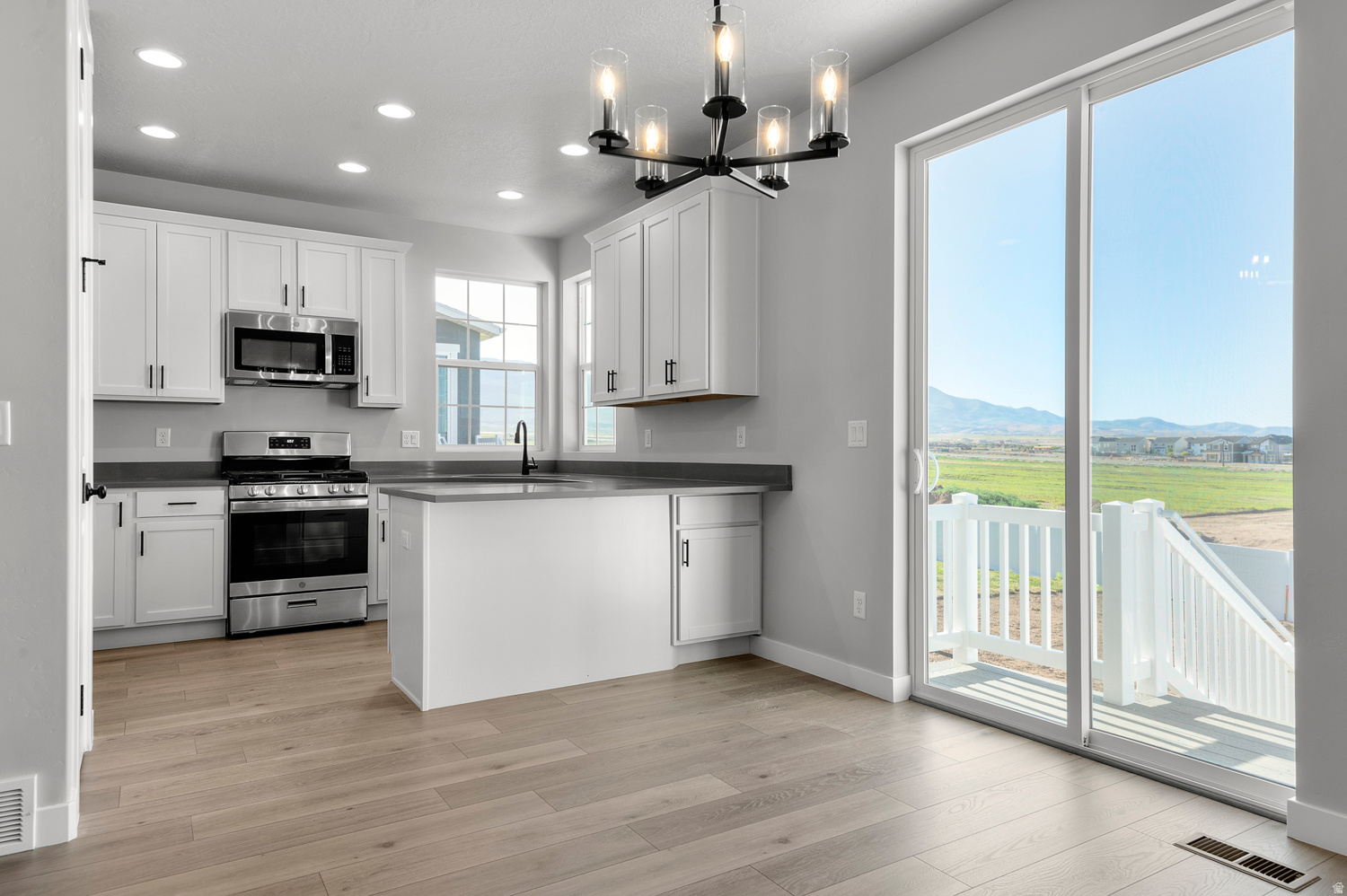 HIDDEN OAKS COTTAGE 755 - Residential