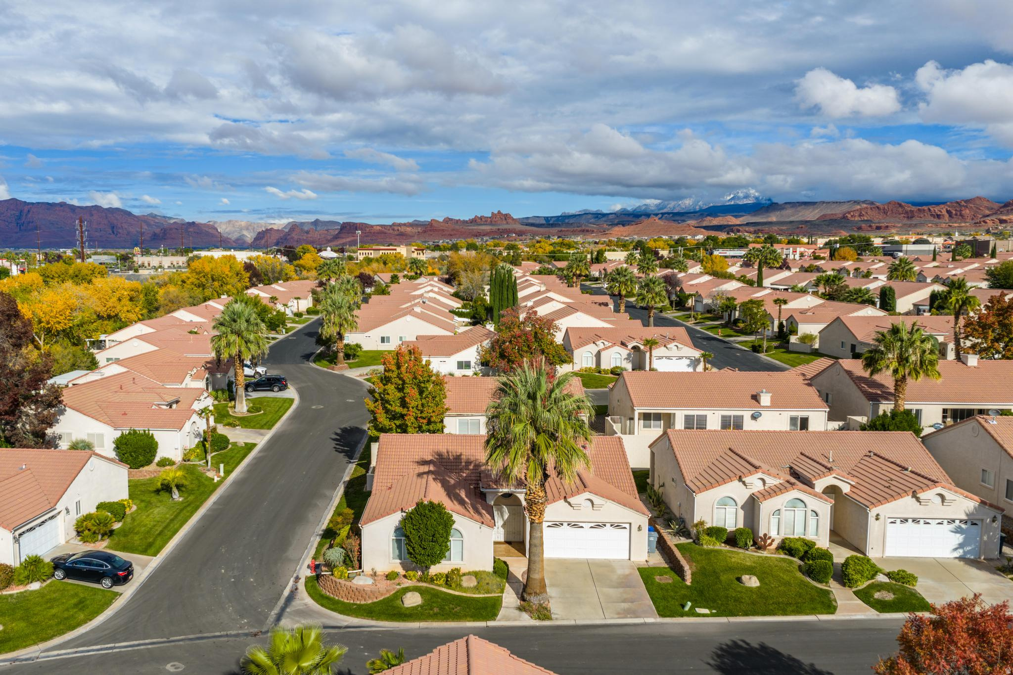 SILVERCREEK TOWNHOMES - Residential