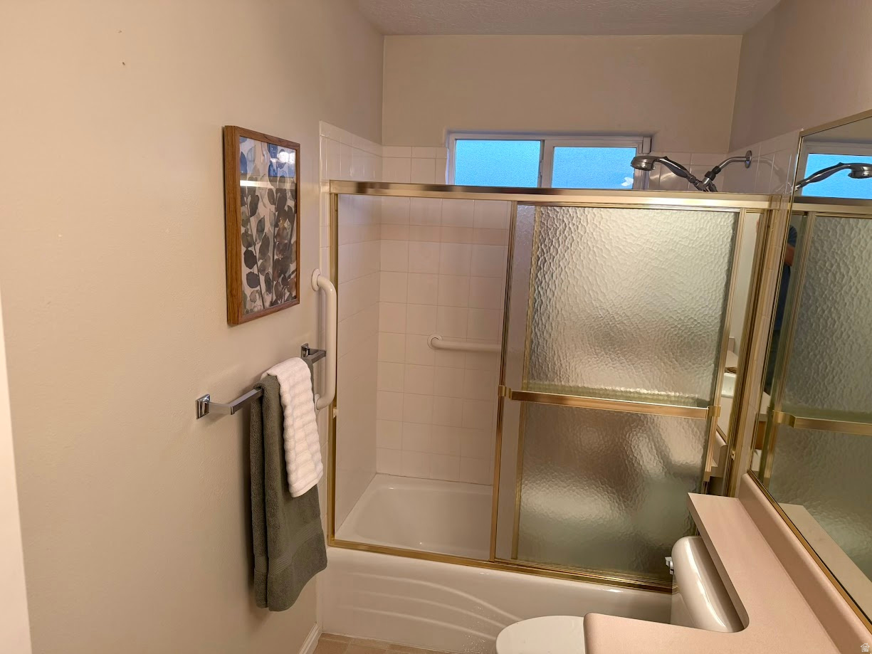 SILVERCREEK TOWNHOMES - Residential