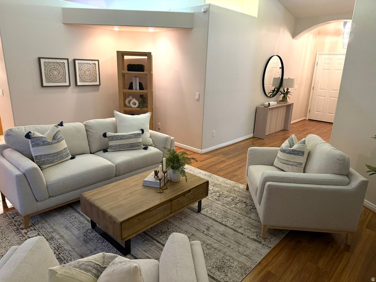 SILVERCREEK TOWNHOMES - Residential