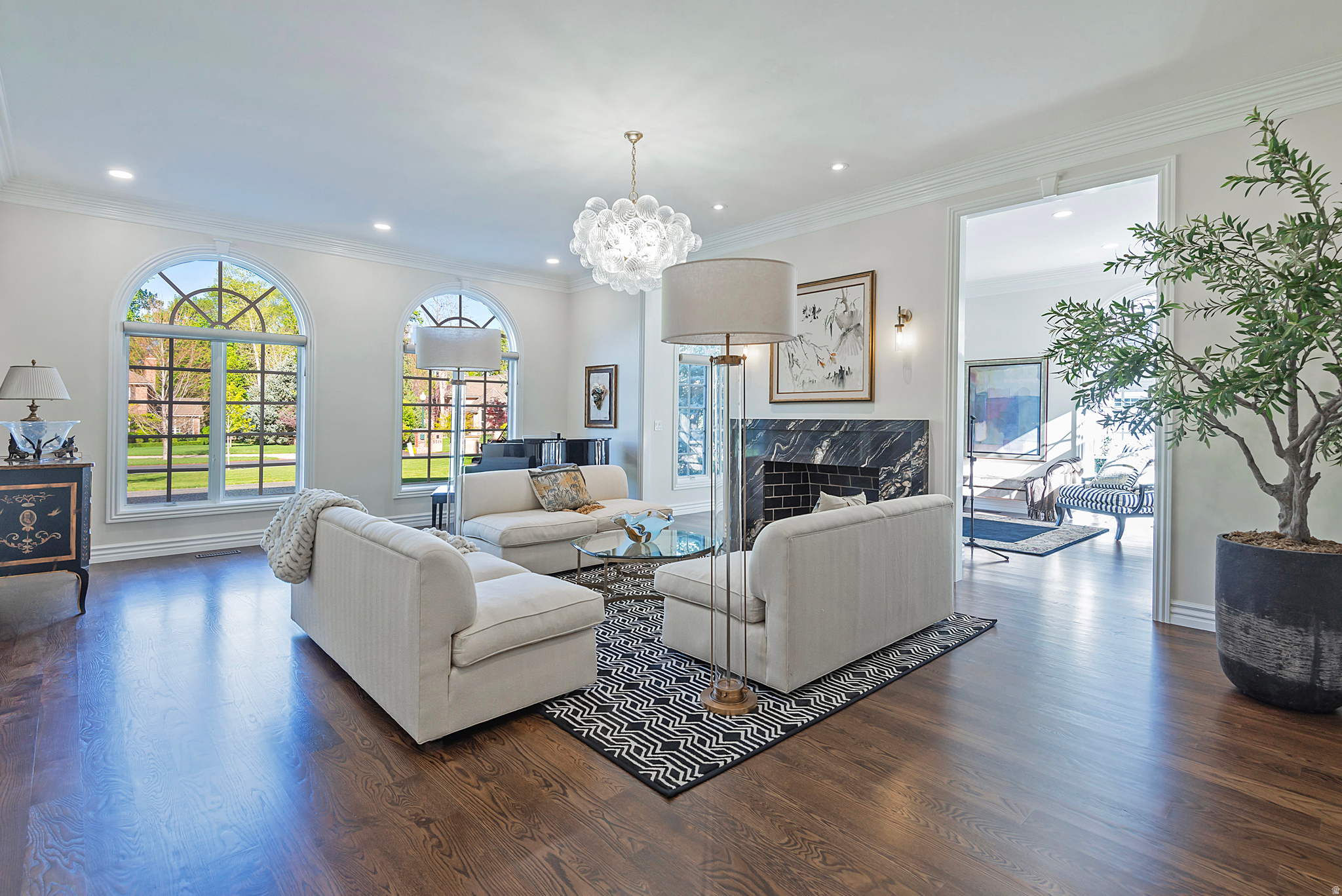 WALKER WOODS - Residential