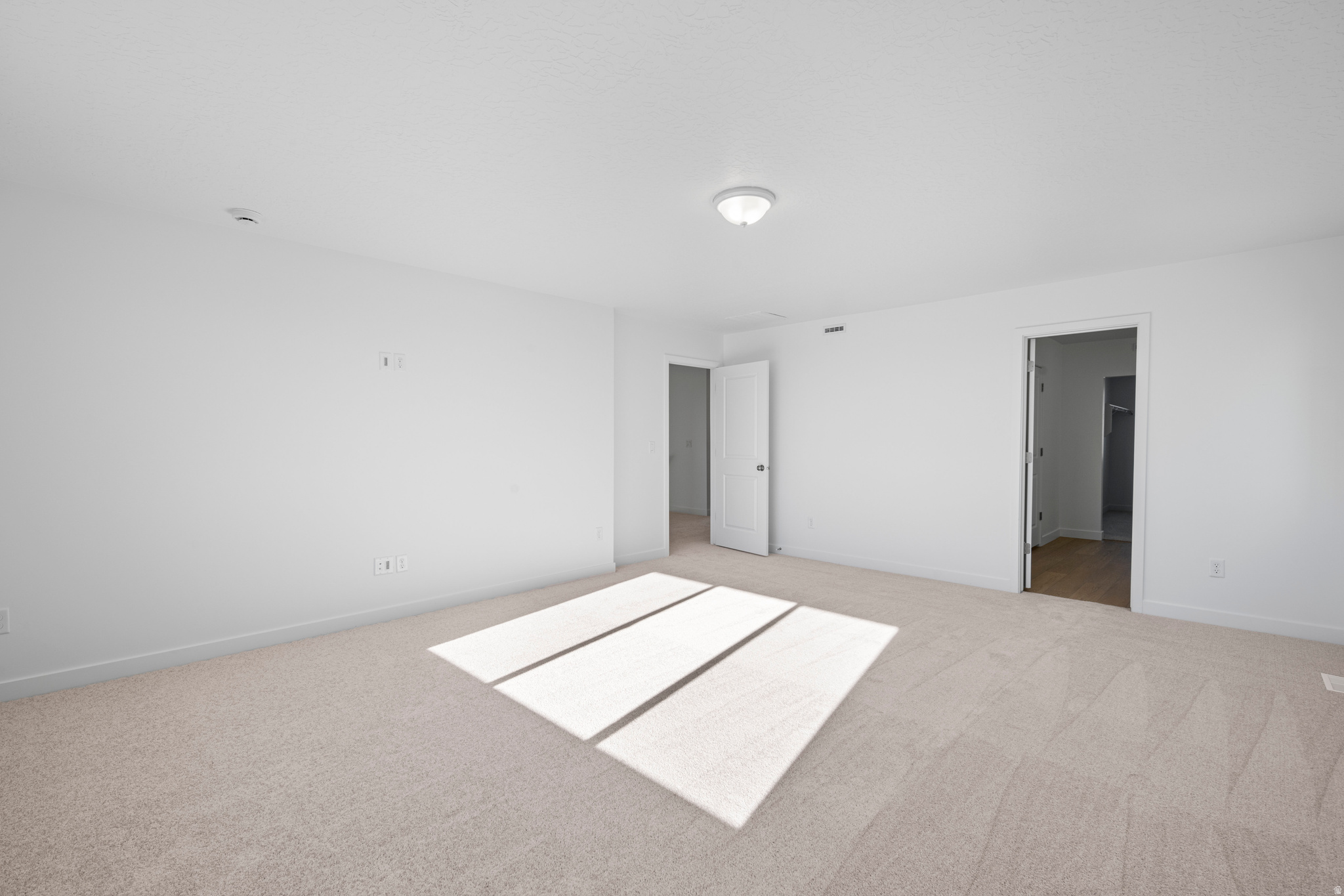 SIENNA HILLS - Residential