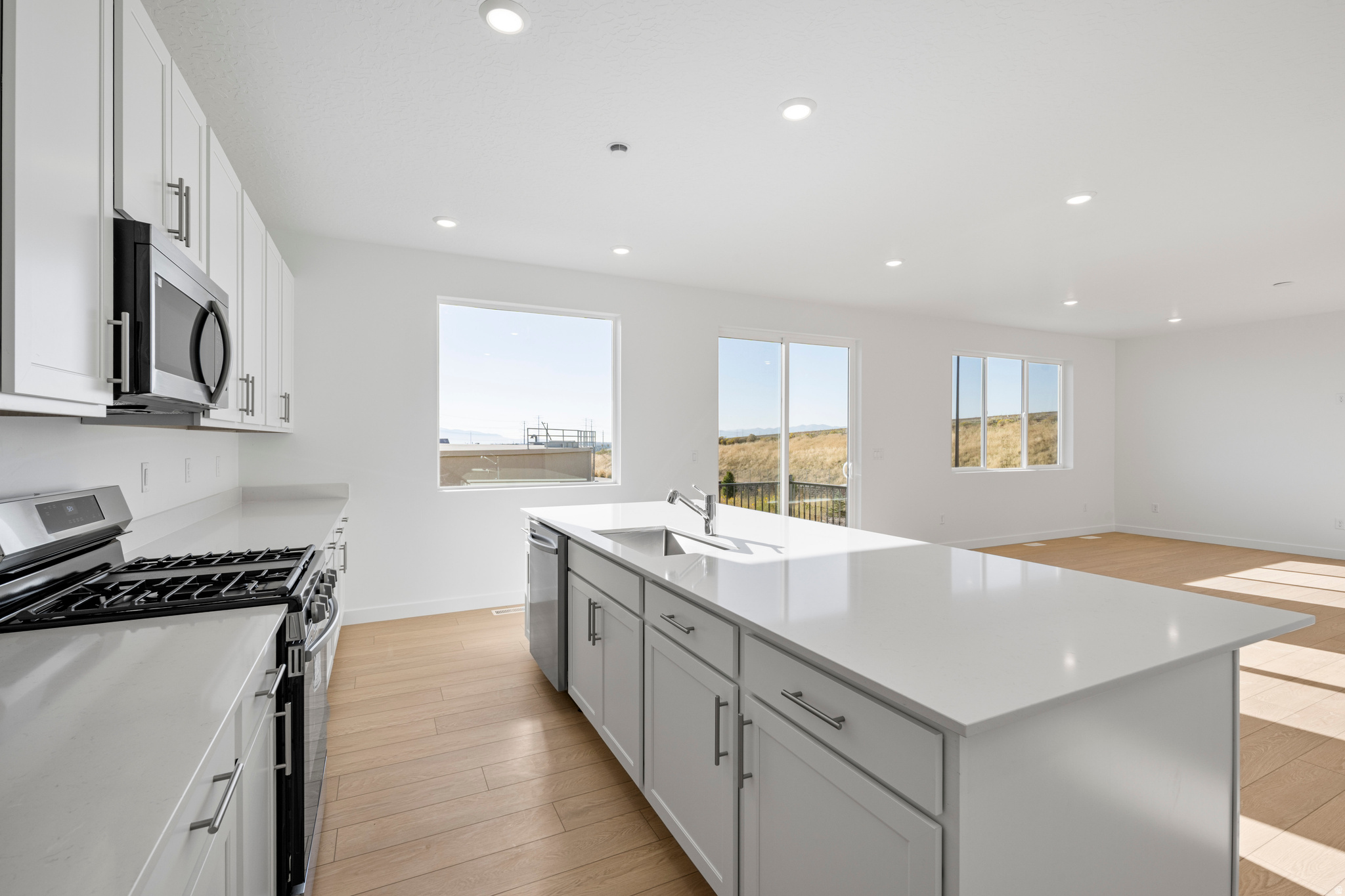 SIENNA HILLS - Residential
