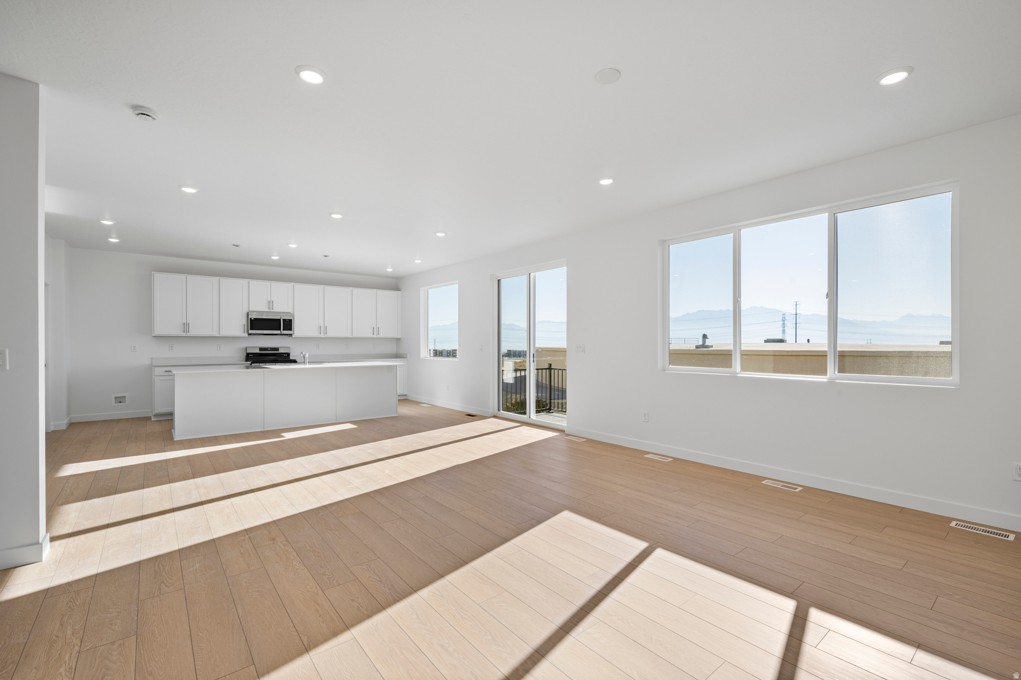 SIENNA HILLS - Residential