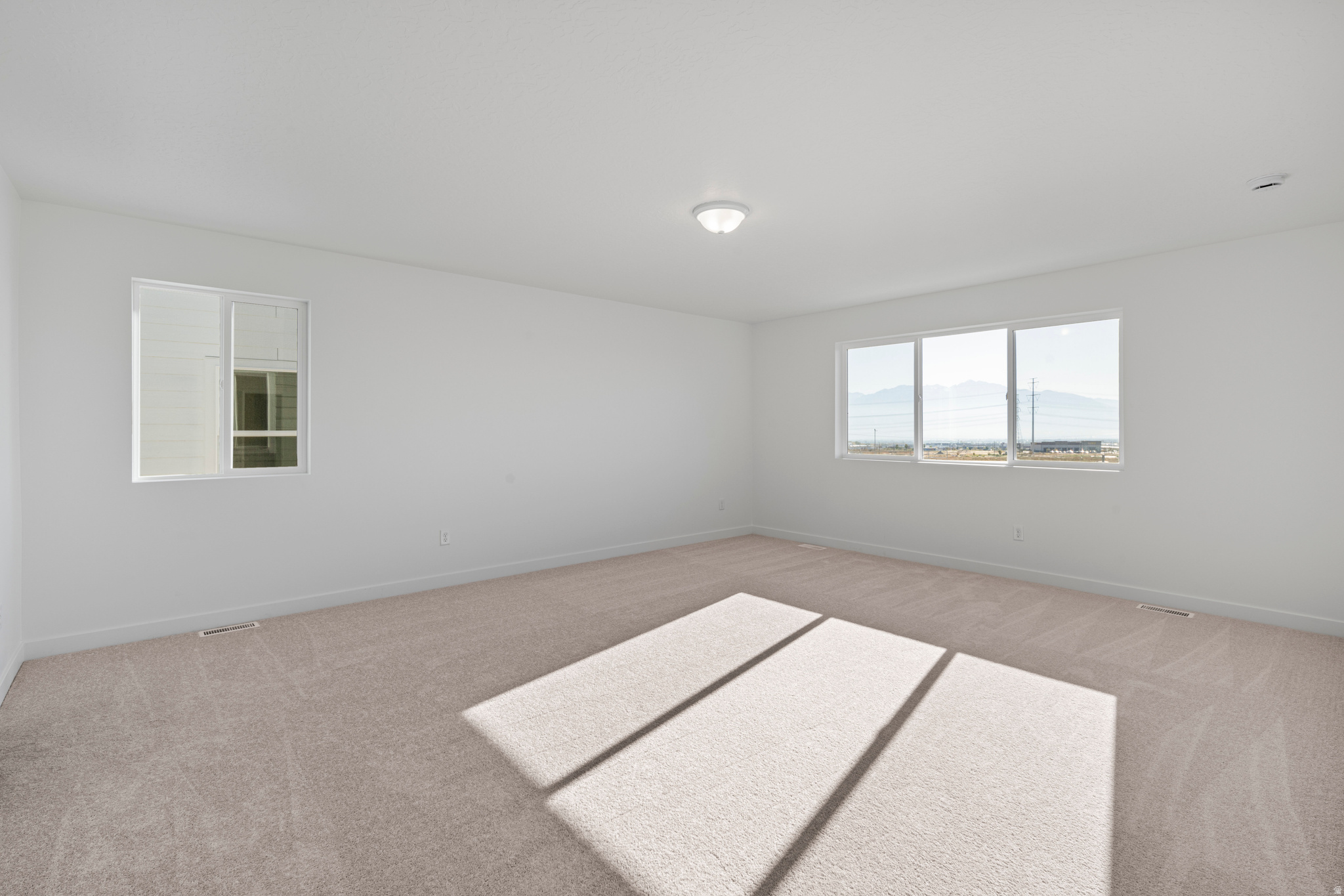 SIENNA HILLS - Residential