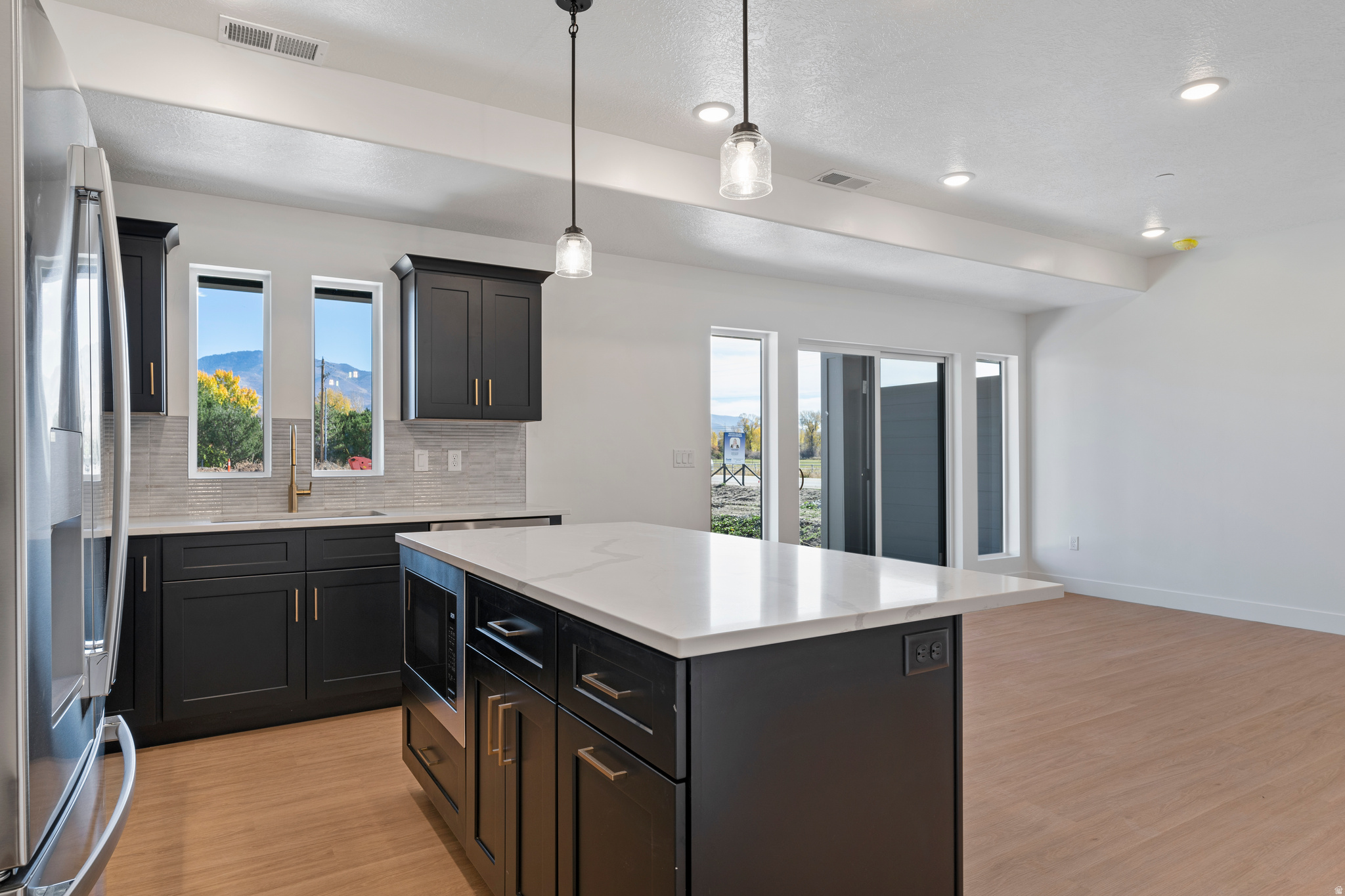 PEAKS TOWNHOMES - Residential