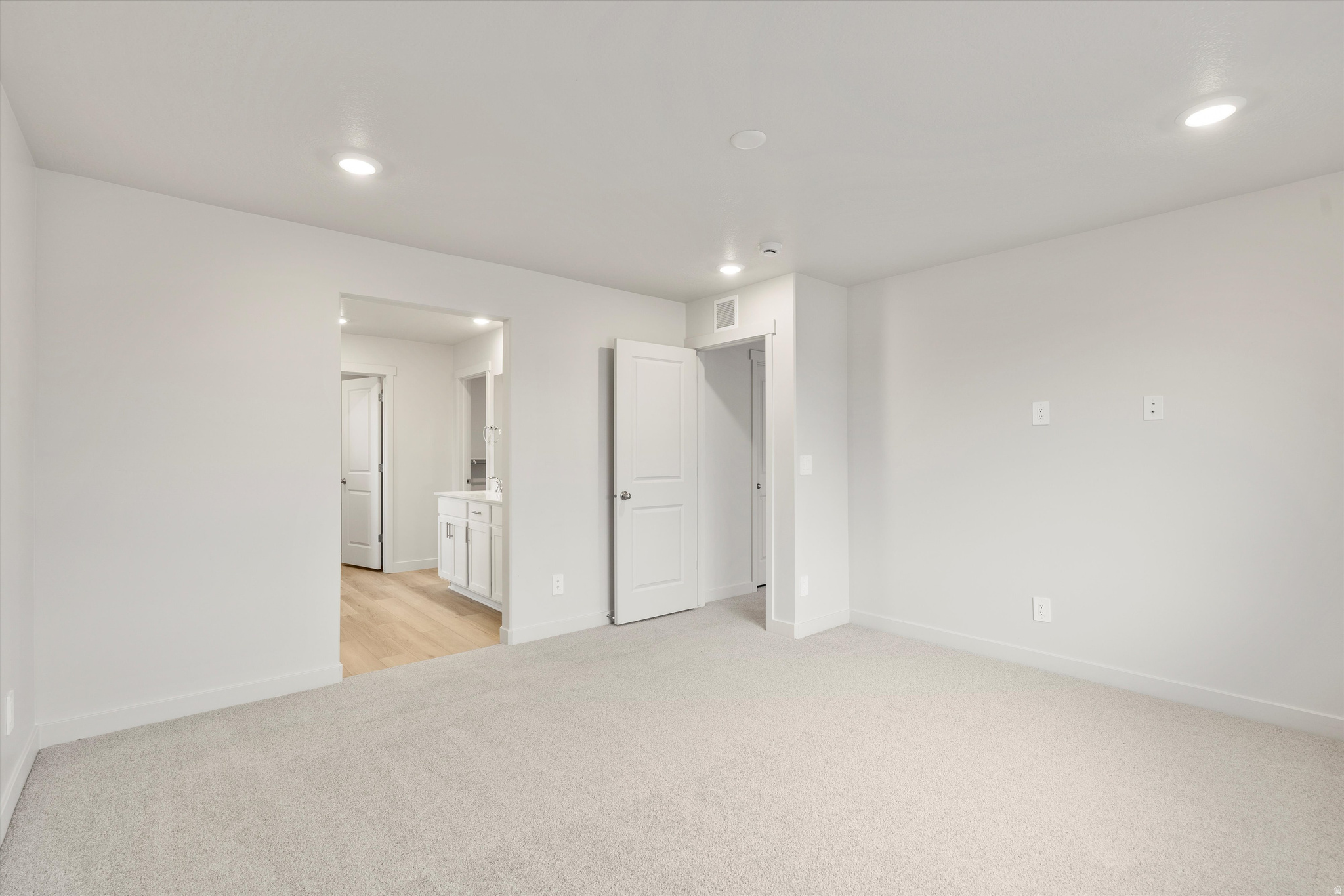 STRATTON ACRES - Residential