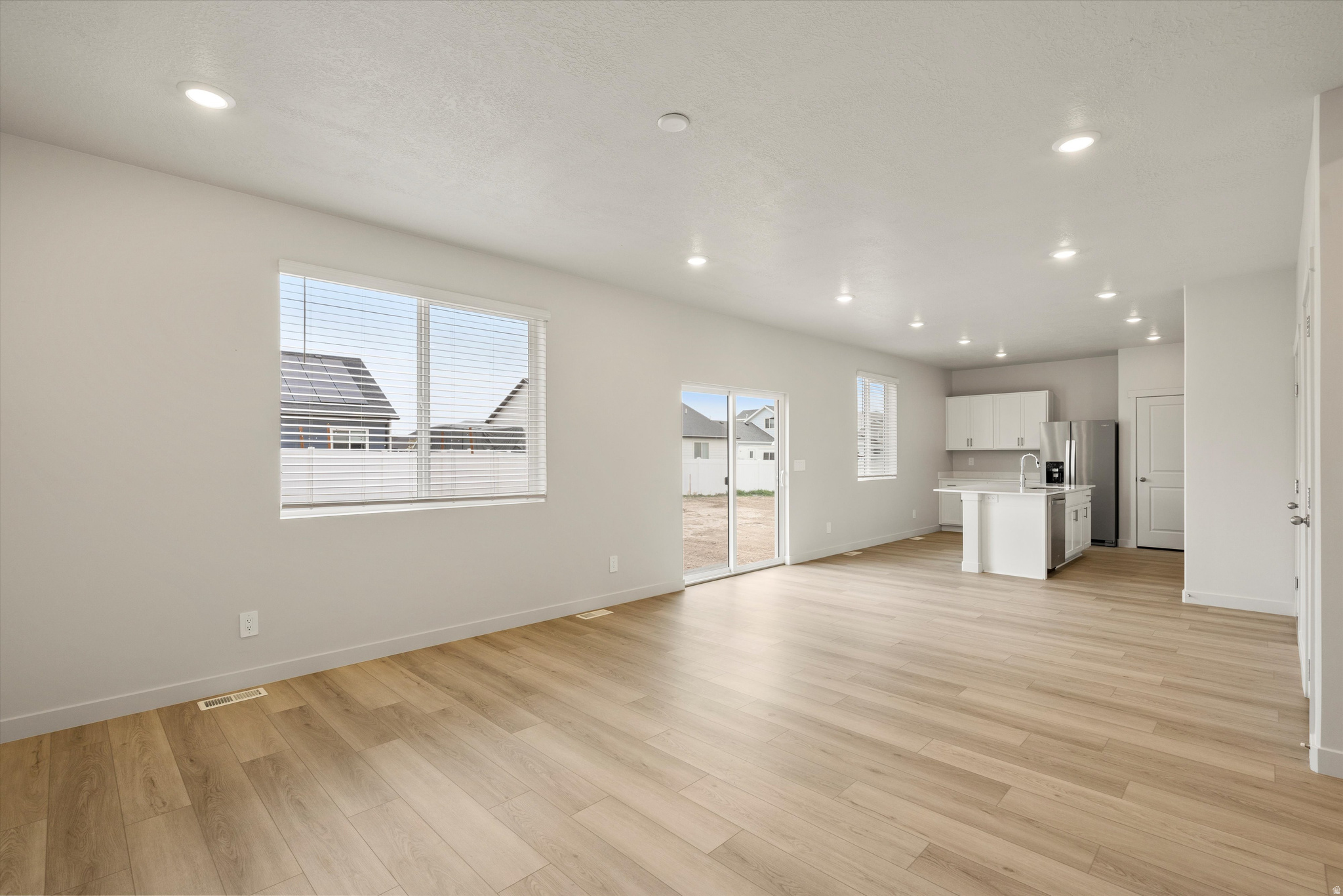 STRATTON ACRES - Residential