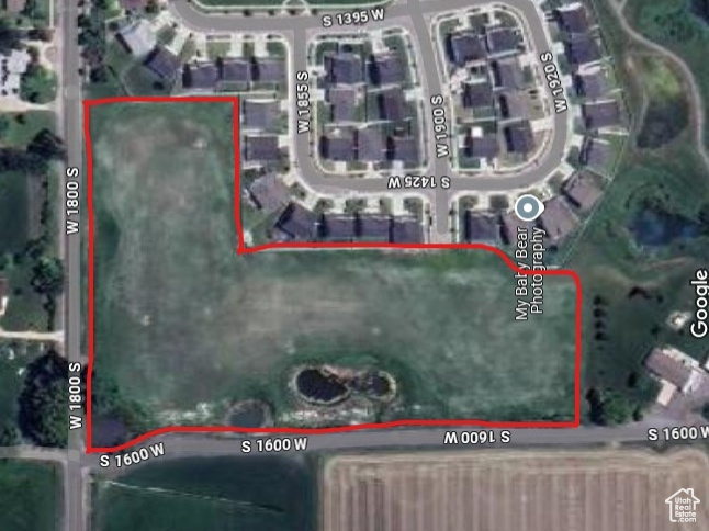 HOGGAN ESTATES - Land