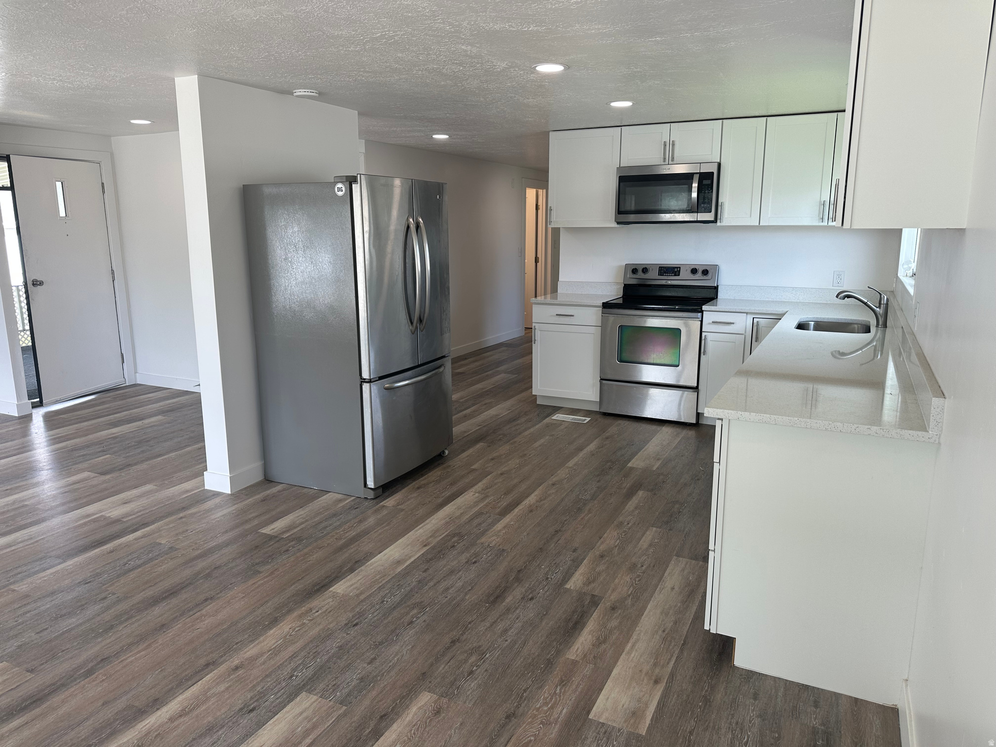 MONTE VISTA - Residential
