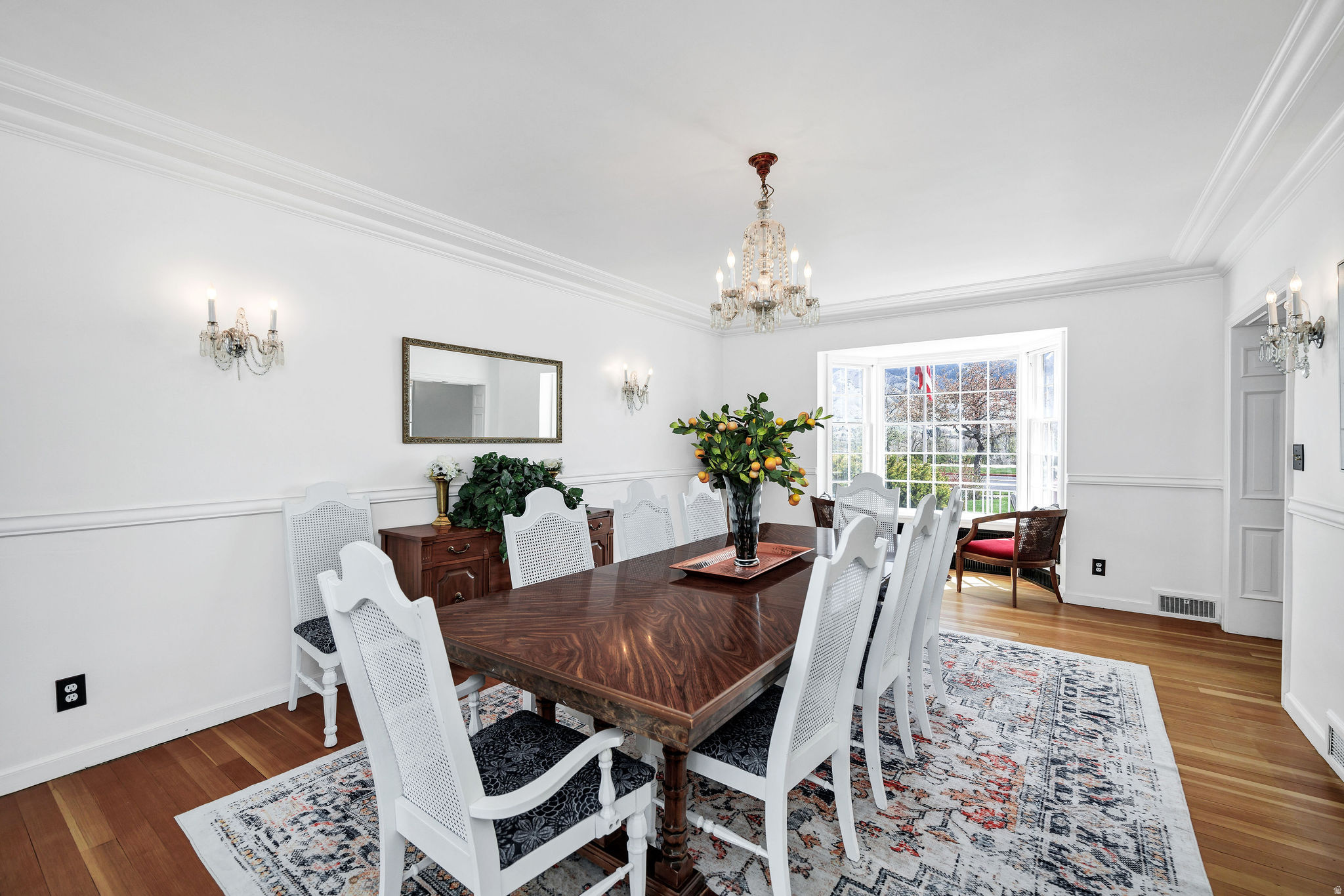 TEMPLE VIEW - Residential