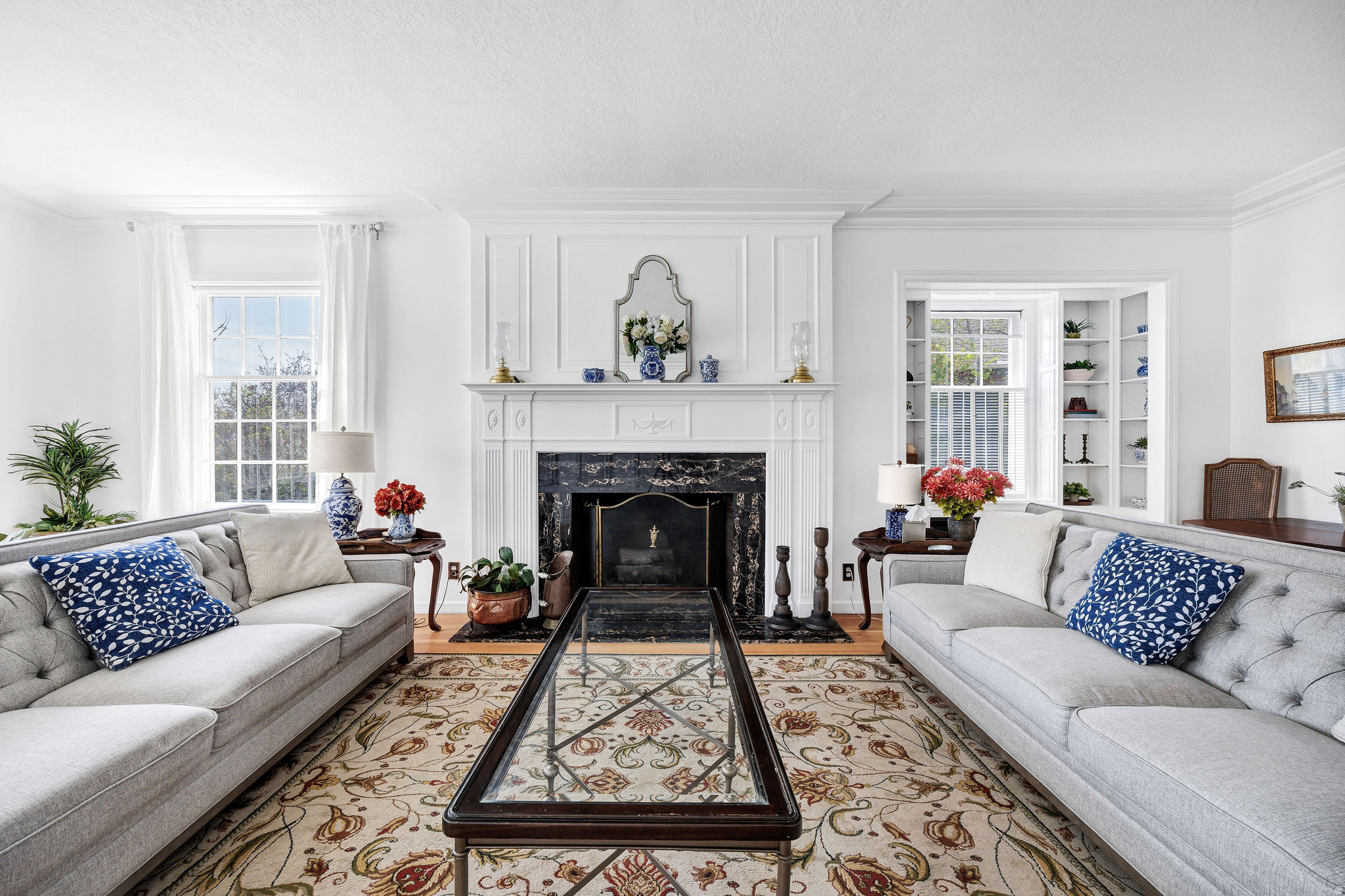 TEMPLE VIEW - Residential