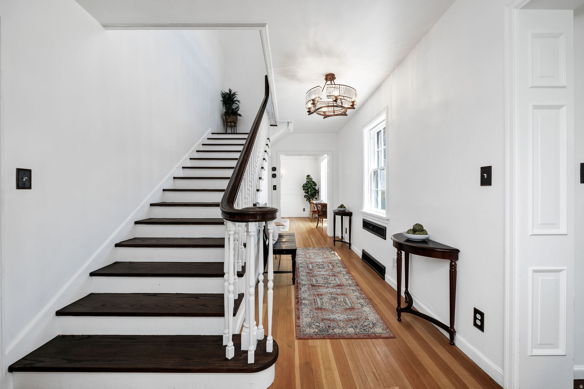 TEMPLE VIEW - Residential
