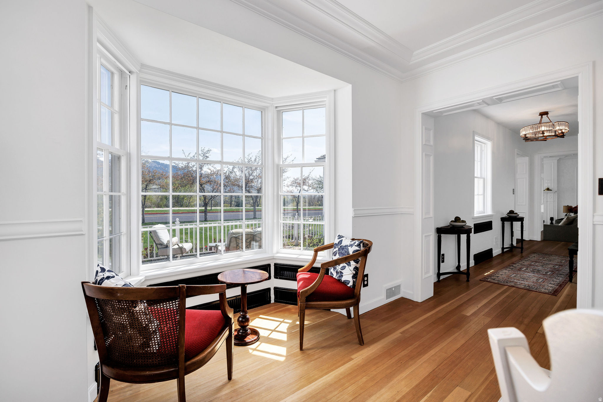 TEMPLE VIEW - Residential
