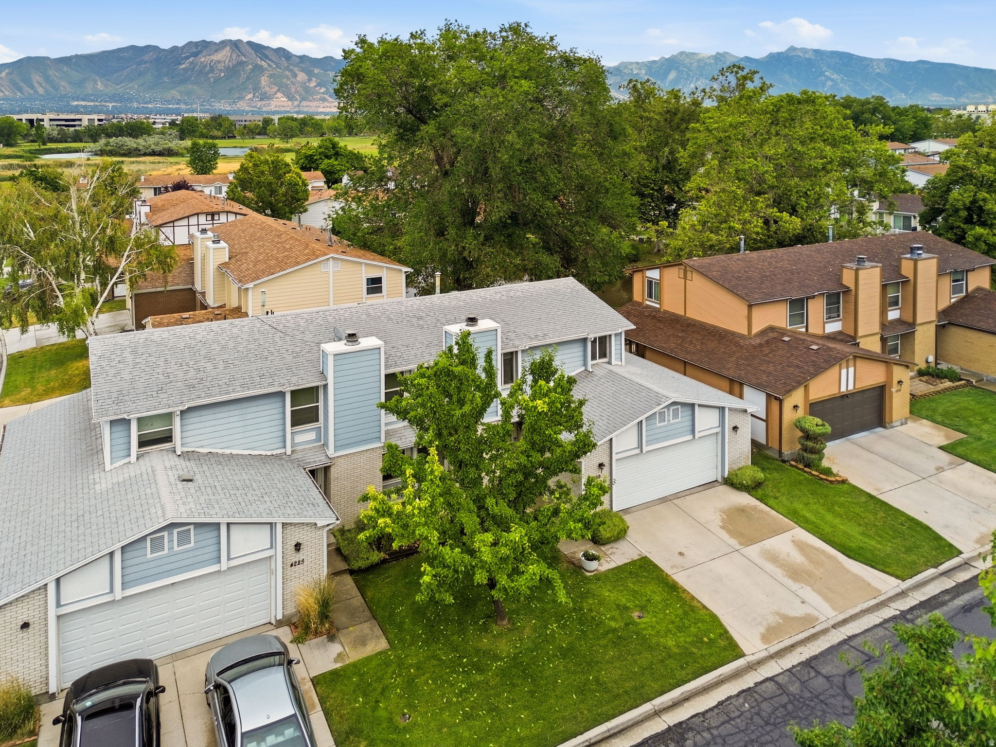 BARRINGTON PARK - Residential