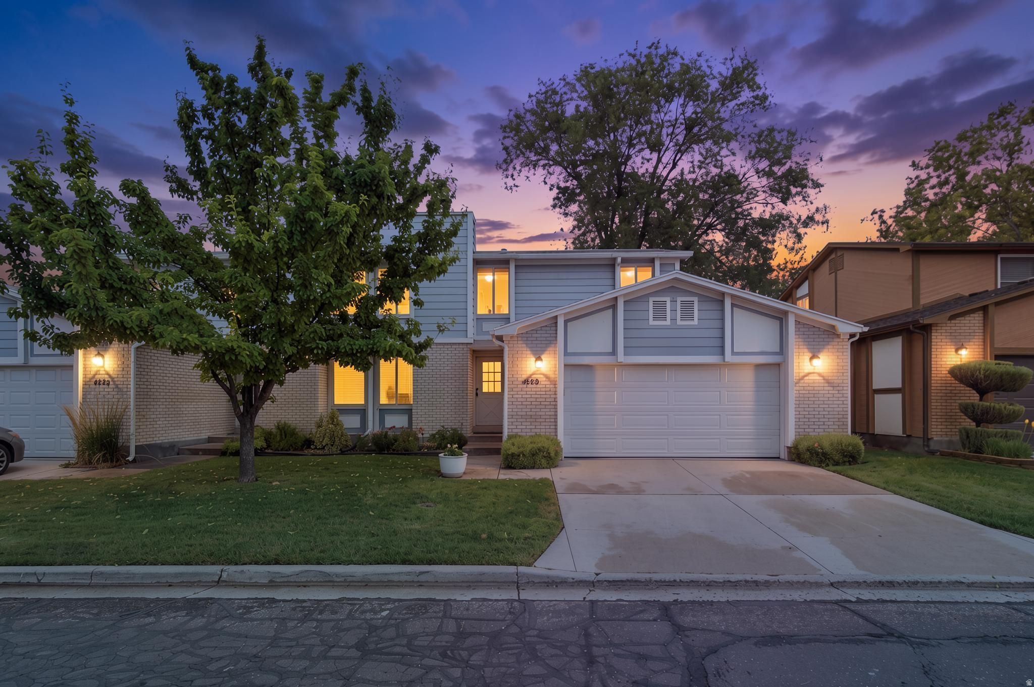 BARRINGTON PARK - Residential