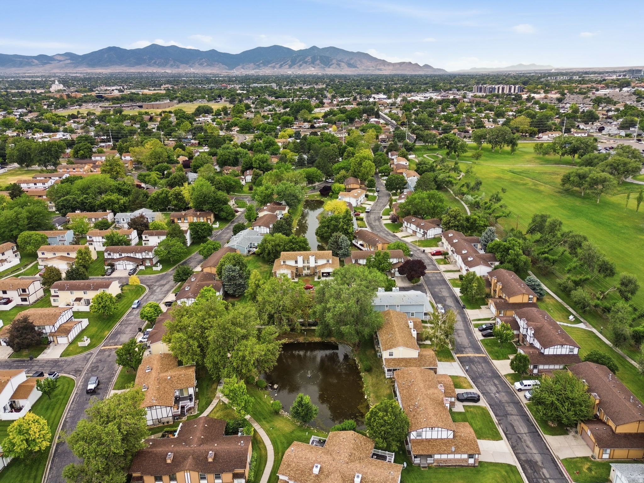 BARRINGTON PARK - Residential