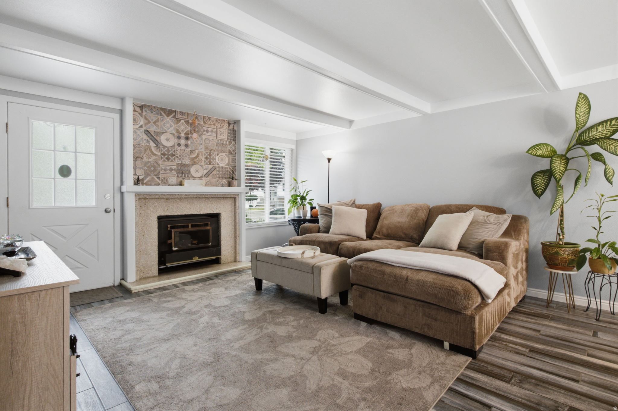 BARRINGTON PARK - Residential